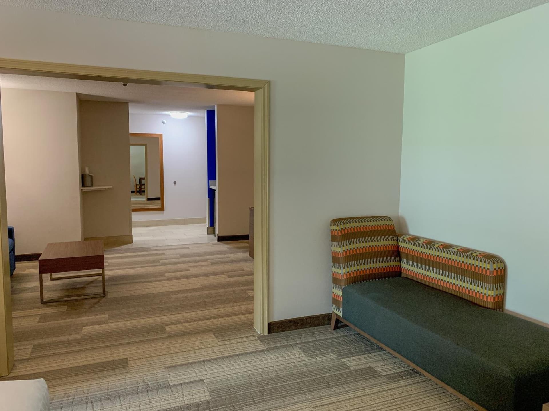 Holiday Inn Express & Suites Lexington Downtown Area-Keeneland by IHG gallery photo in Lexington, KY — image 61
