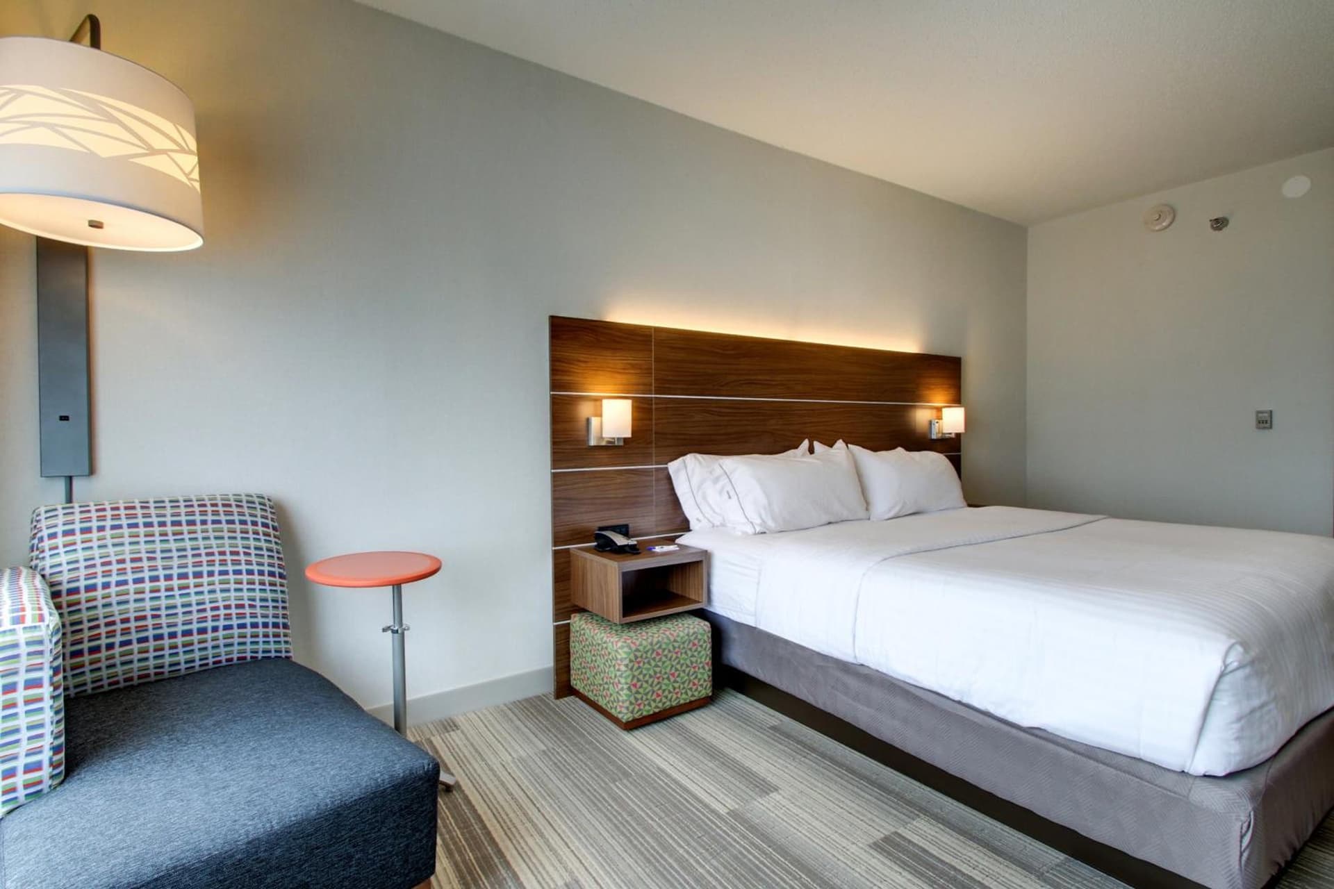 Holiday Inn Express & Suites Aurora - Naperville by IHG gallery photo in Aurora, IL — image 21