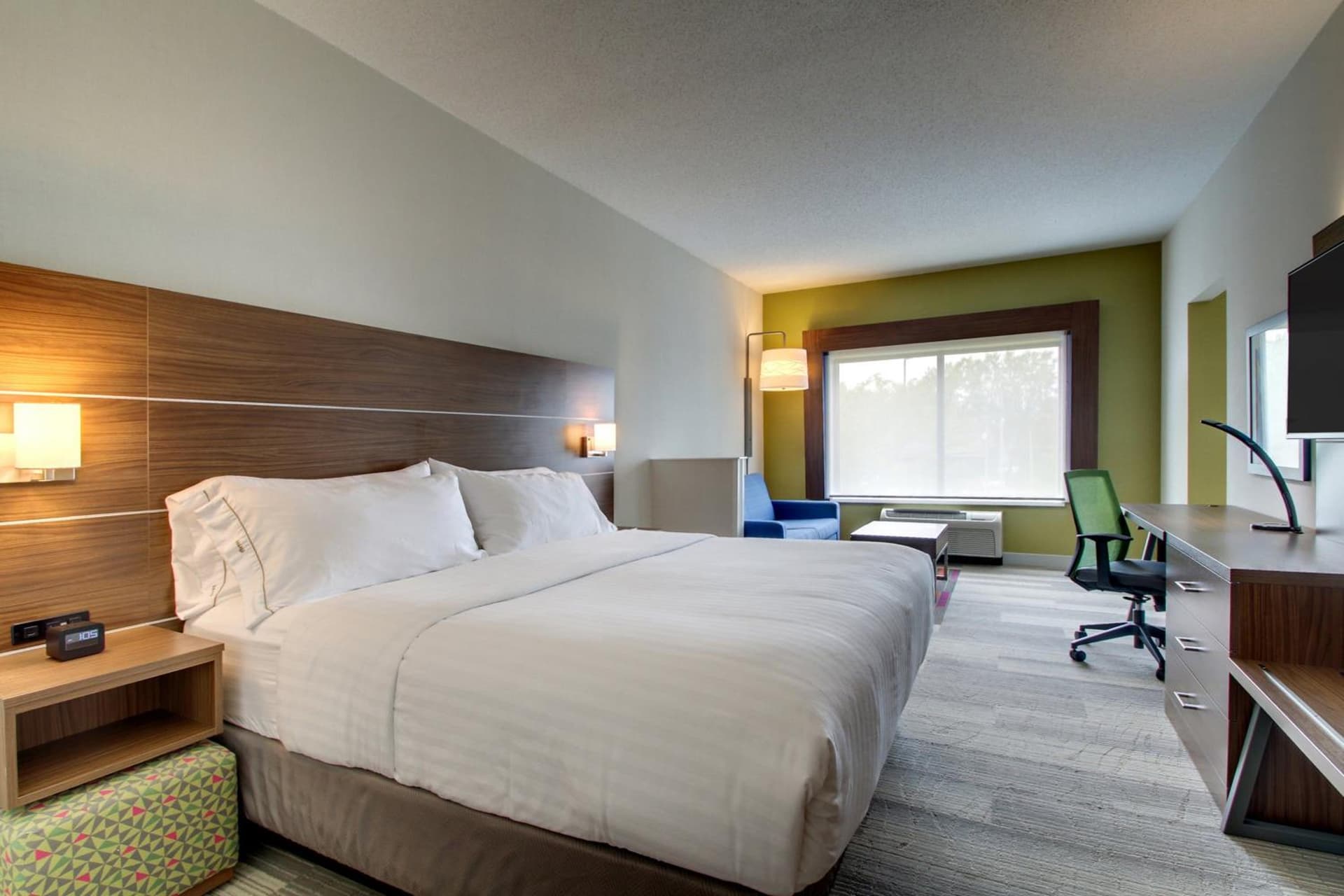Holiday Inn Express & Suites Aurora - Naperville by IHG gallery photo in Aurora, IL — image 17