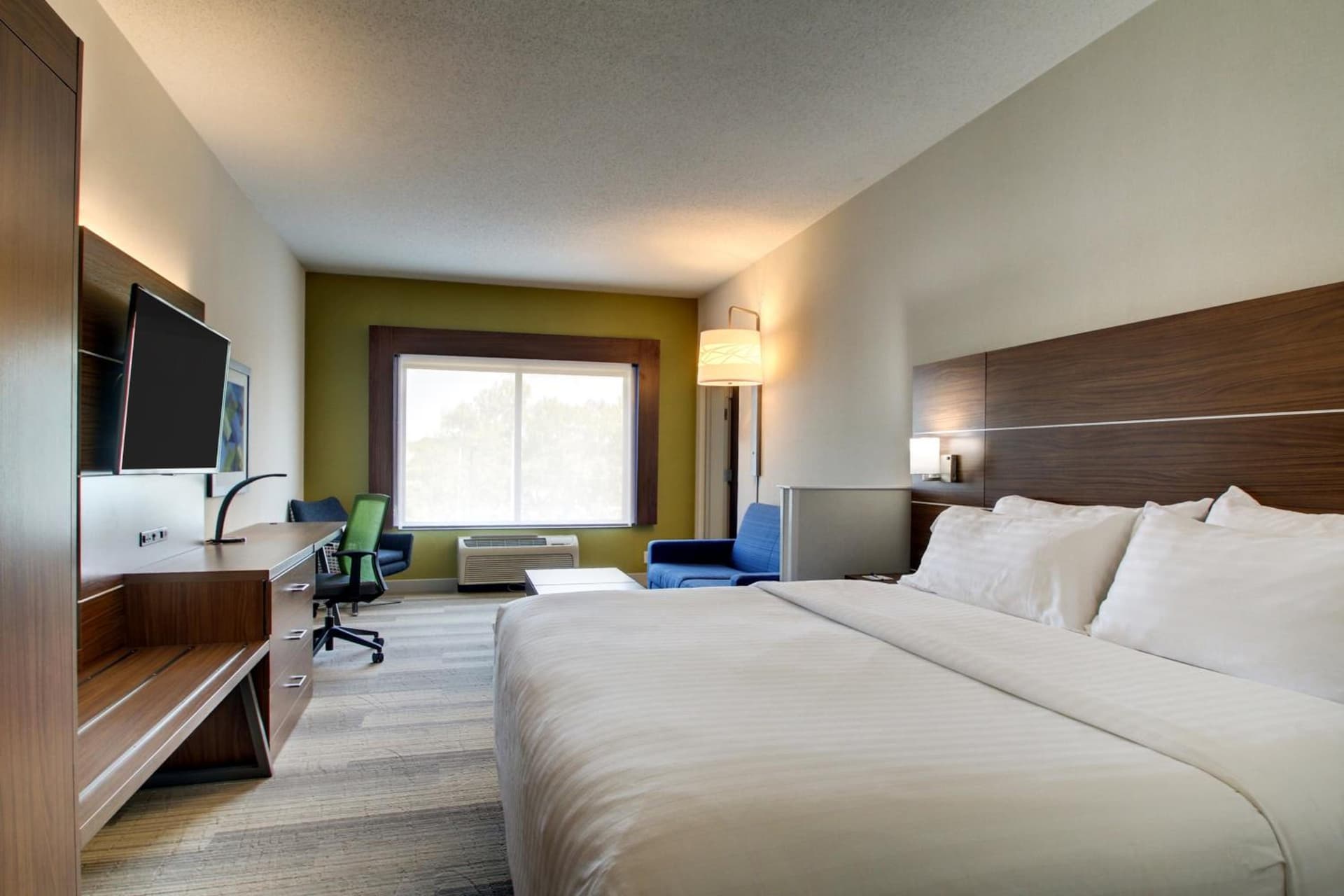 Holiday Inn Express & Suites Aurora - Naperville by IHG gallery photo in Aurora, IL — image 18