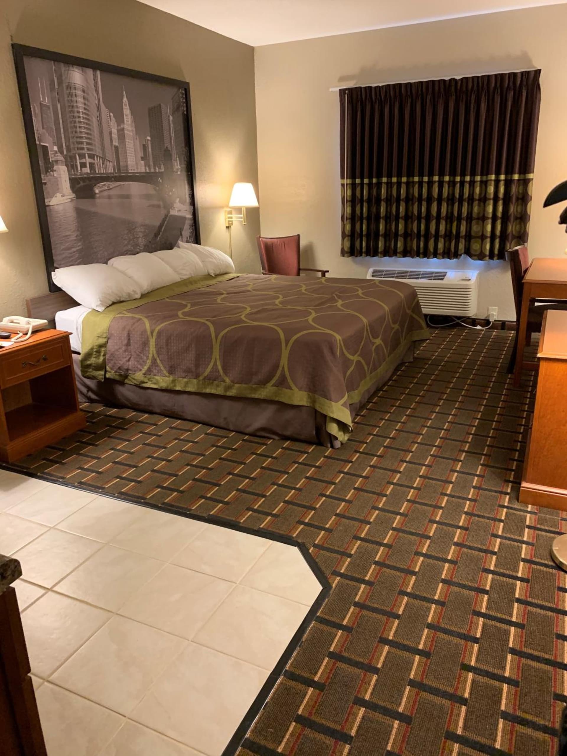 Super 8 by Wyndham Valparaiso property views in Valparaiso, IN — gallery photo 3