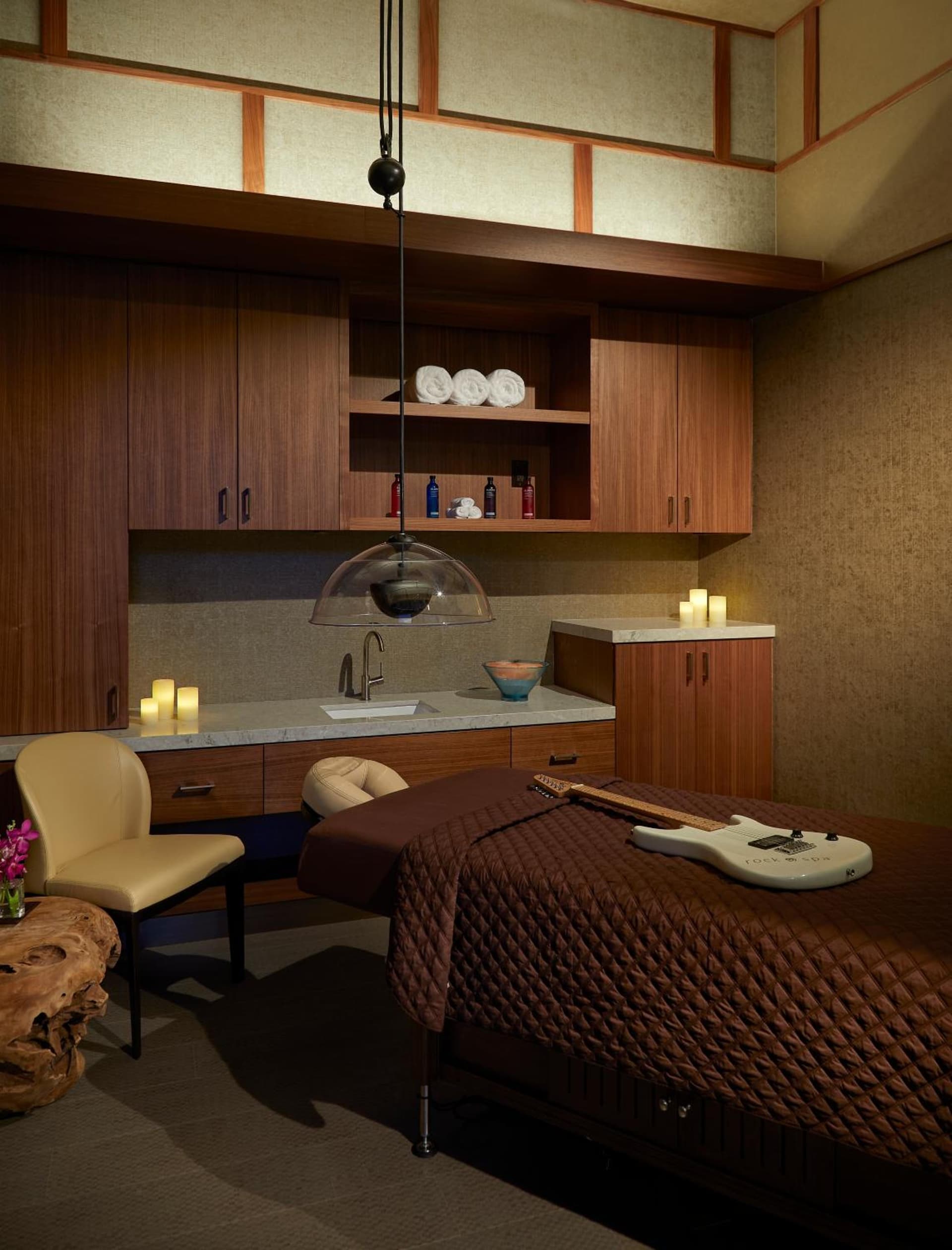 The Guitar Hotel at Seminole Hard Rock gallery photo in Hollywood, FL — image 21