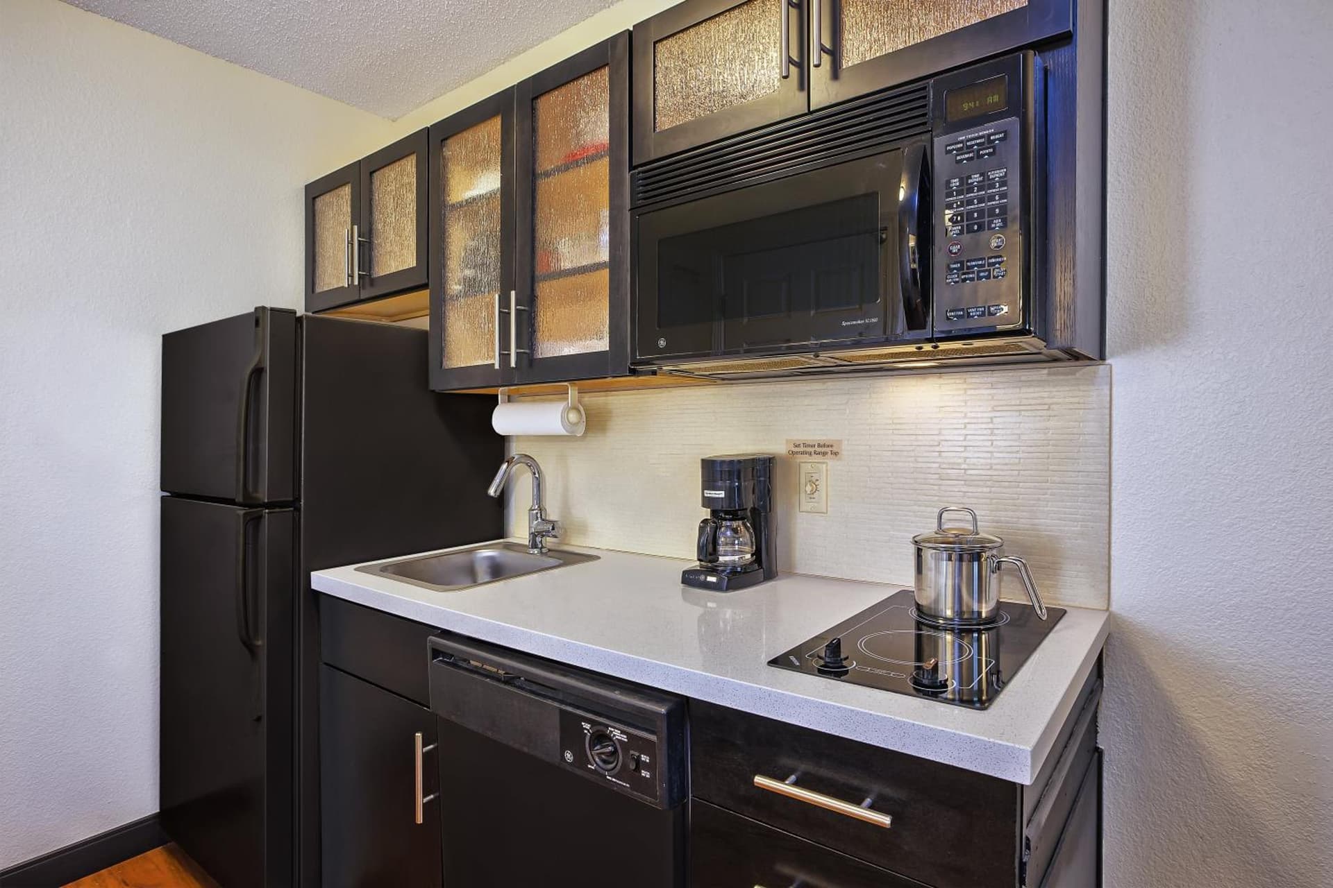 Candlewood Suites Indianapolis Northeast by IHG property views in Indianapolis, IN — gallery photo 3