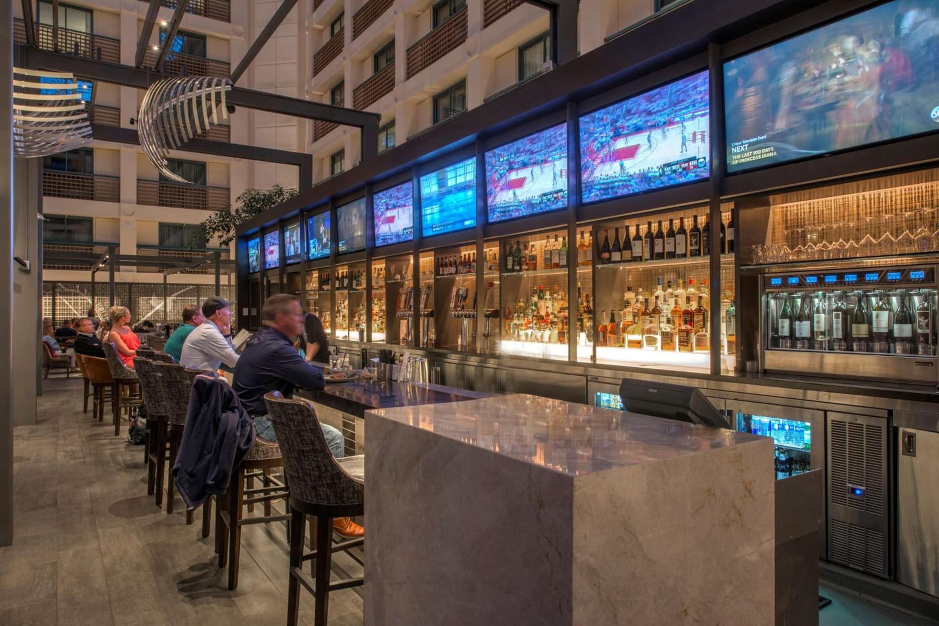 Hyatt Regency San Francisco Airport gallery photo in Burlingame, CA — image 21