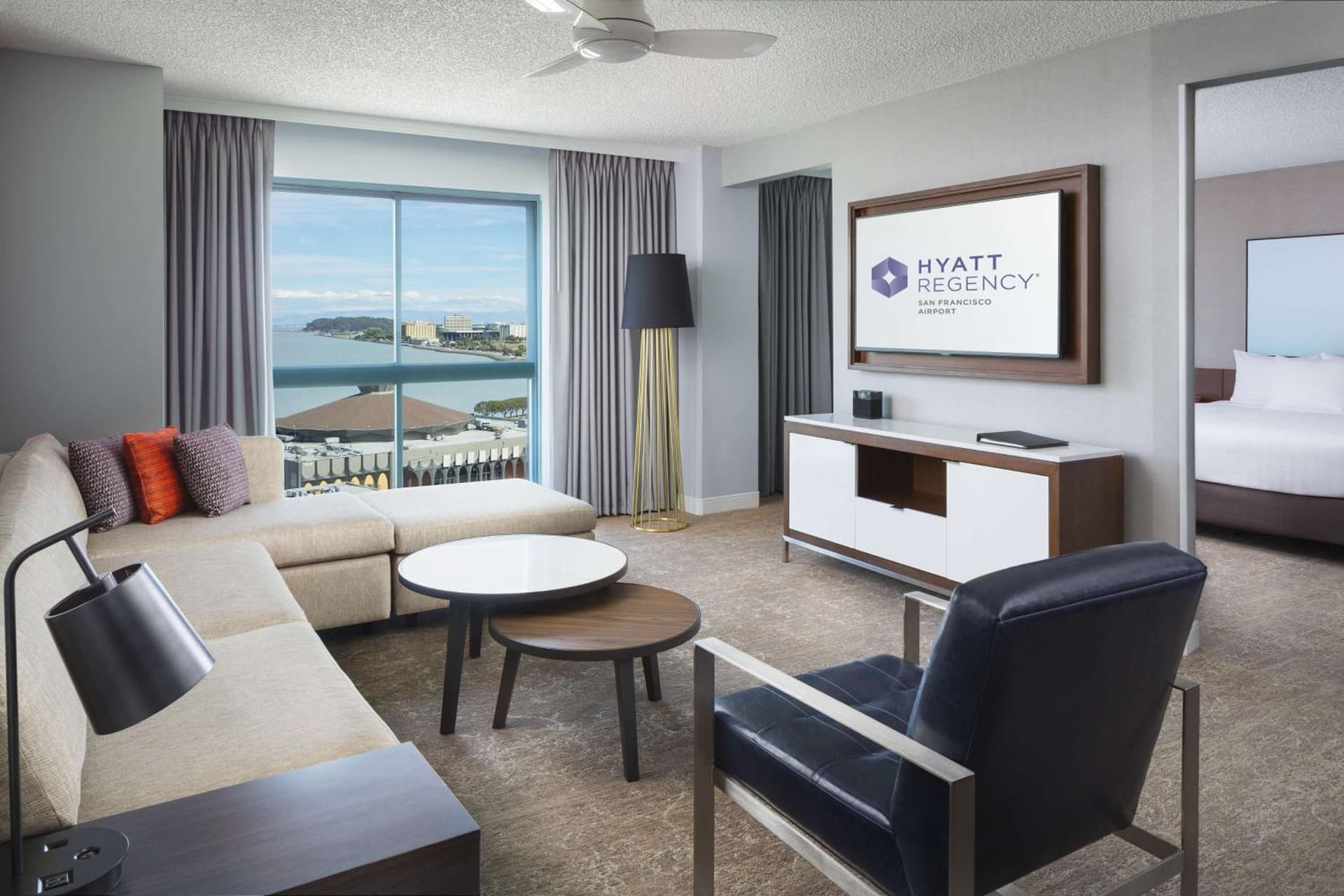Hyatt Regency San Francisco Airport property views in Burlingame, CA — gallery photo 3