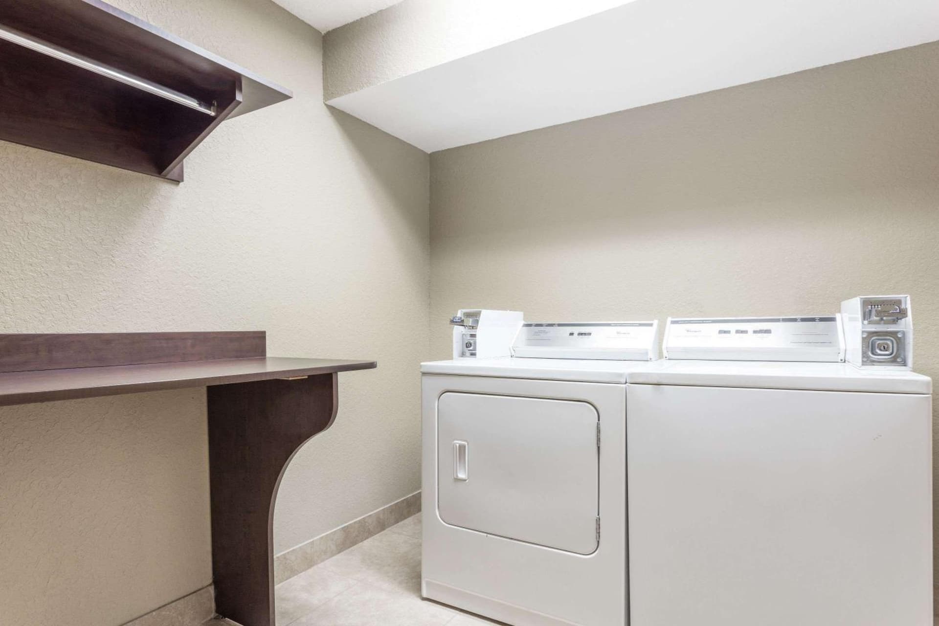Microtel Inn & Suites by Wyndham Macon gallery photo in Macon, GA — image 23