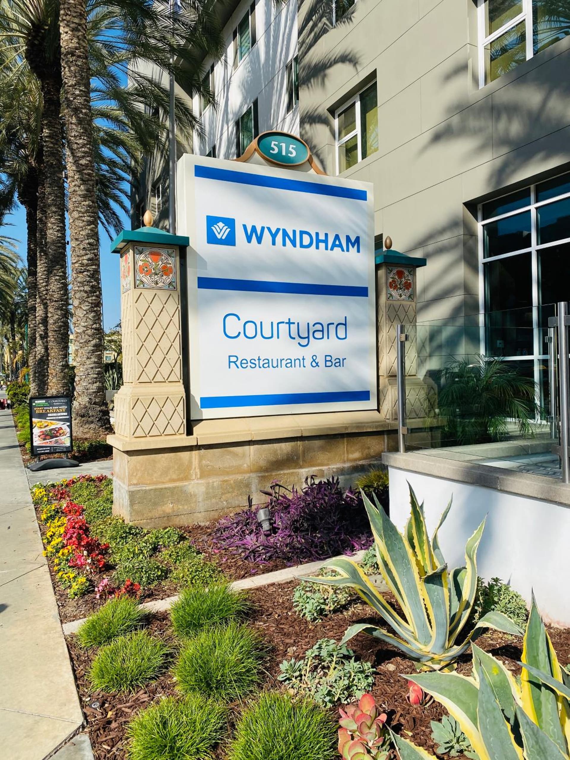 Wyndham Anaheim gallery photo in Anaheim, CA — image 57