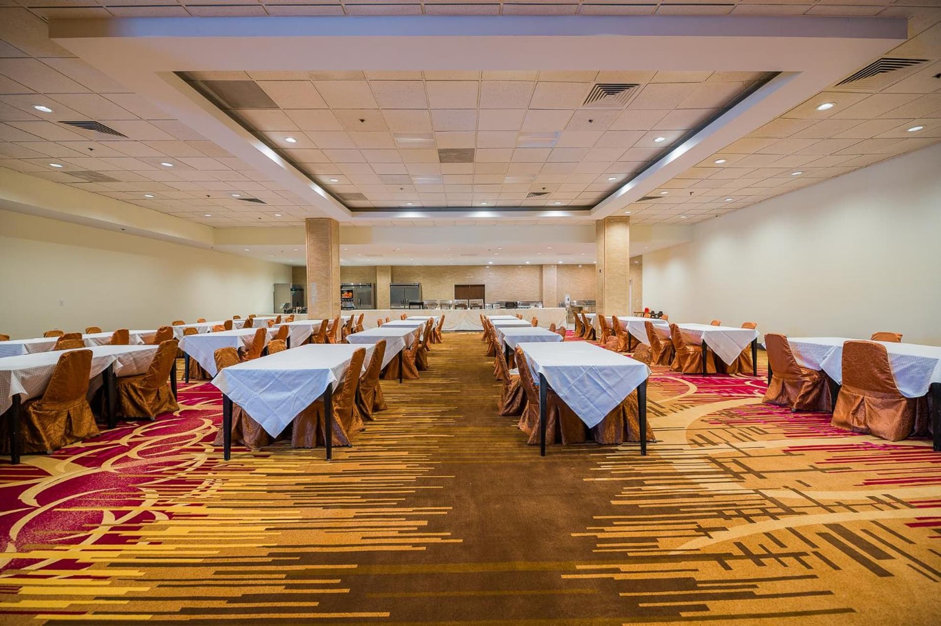 LA Crystal Hotel -Los Angeles-Long Beach Area gallery photo in Carson, CA — image 106