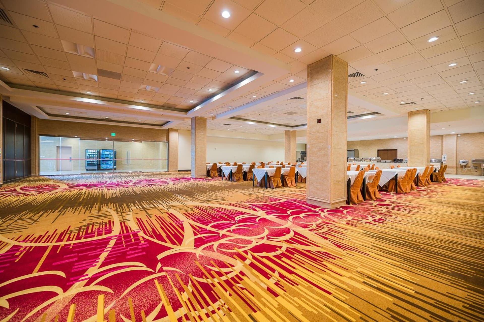 LA Crystal Hotel -Los Angeles-Long Beach Area gallery photo in Carson, CA — image 7