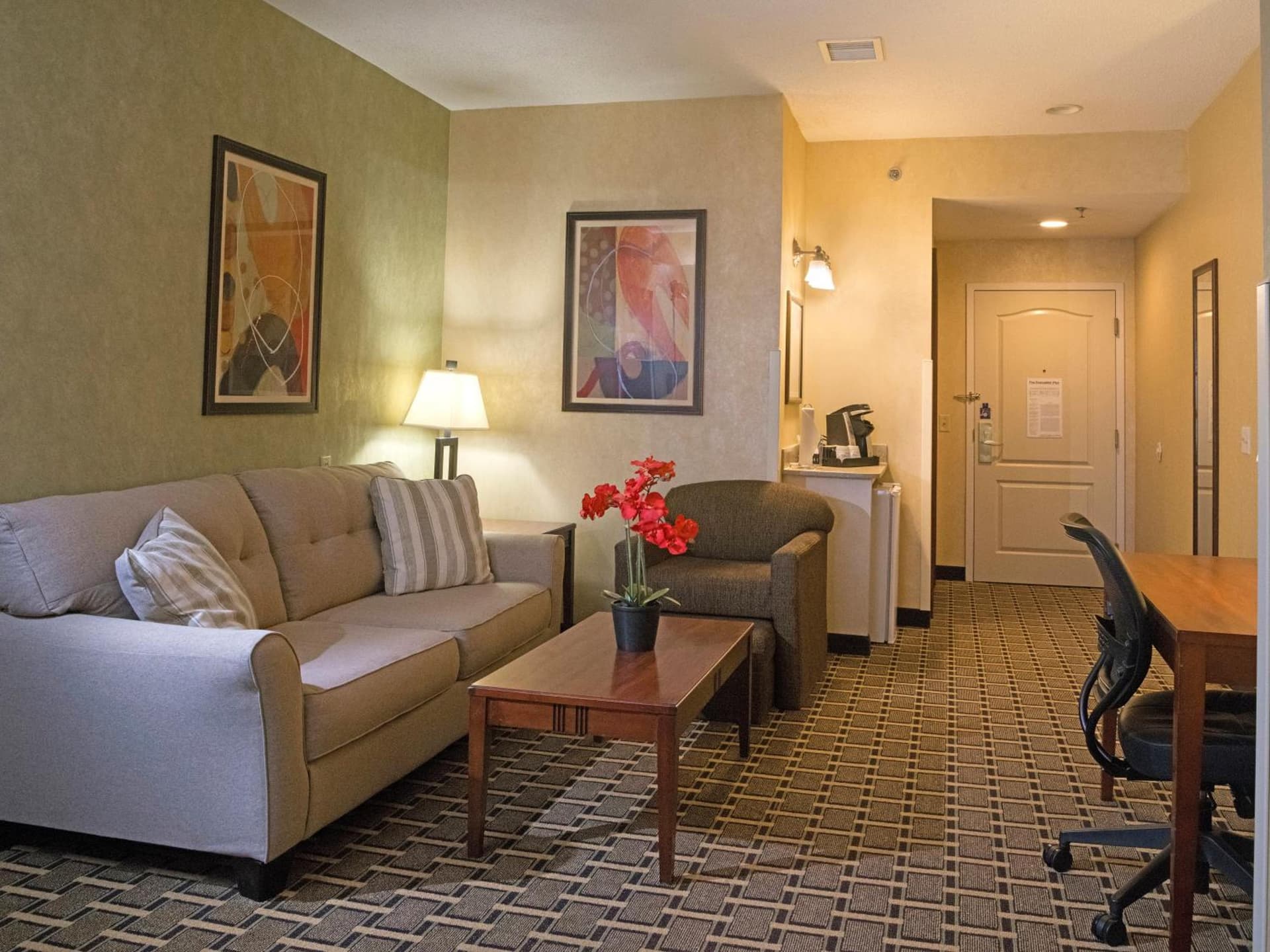Holiday Inn Express Hotel & Suites Youngstown North-Warren/Niles by IHG gallery photo in Warren, OH — image 9
