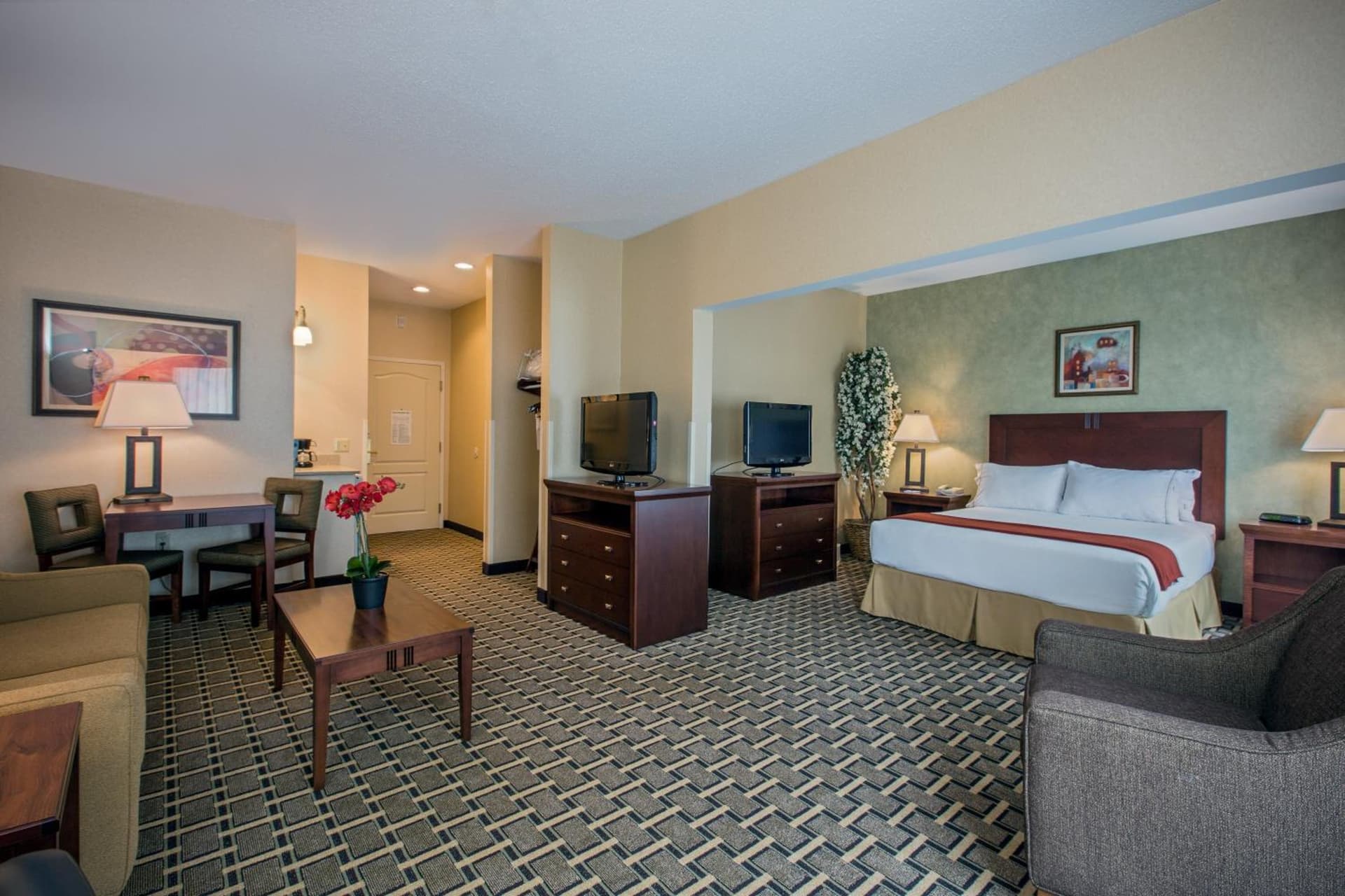 Holiday Inn Express Hotel & Suites Youngstown North-Warren/Niles by IHG gallery photo in Warren, OH — image 4