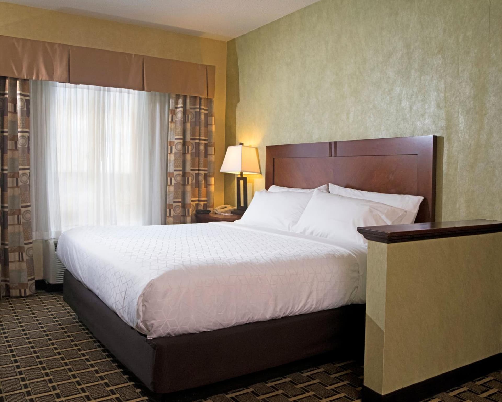 Holiday Inn Express Hotel & Suites Youngstown North-Warren/Niles by IHG gallery photo in Warren, OH — image 8