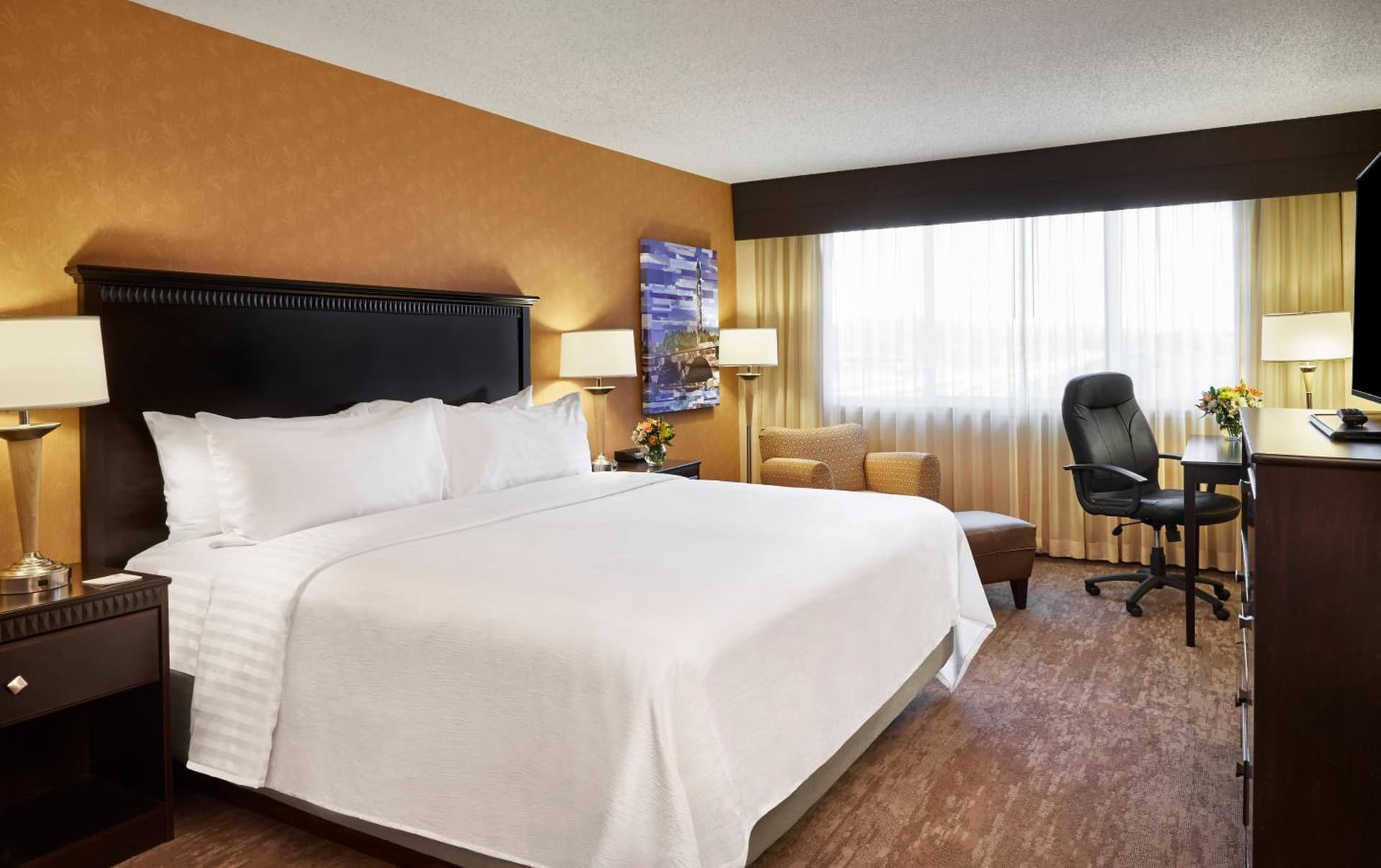 Holiday Inn Alexandria at Carlyle by IHG gallery photo in Alexandria, VA — image 18