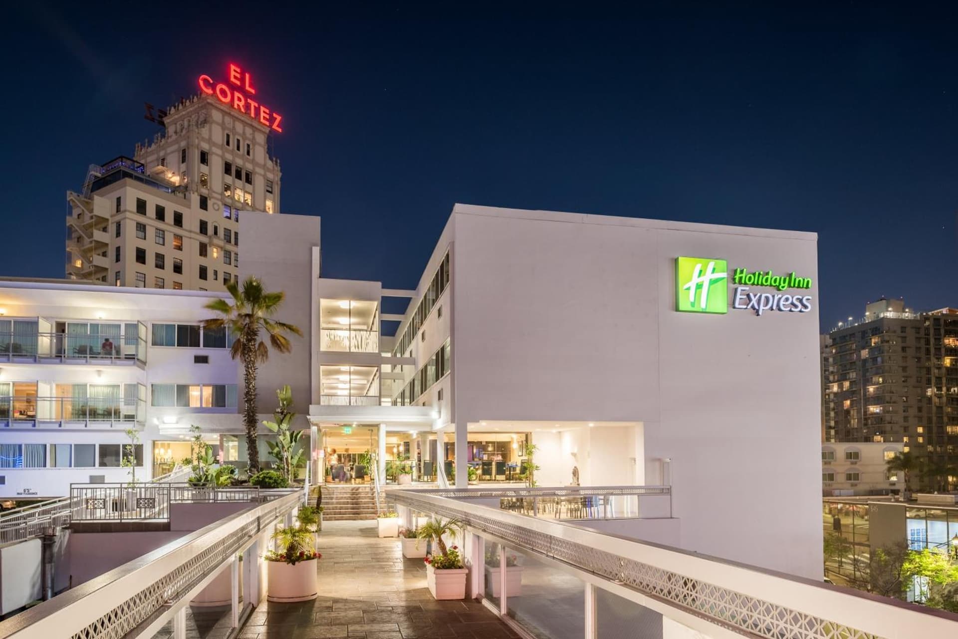 Holiday Inn Express - Downtown San Diego by IHG property views in San Diego, CA — gallery photo 3