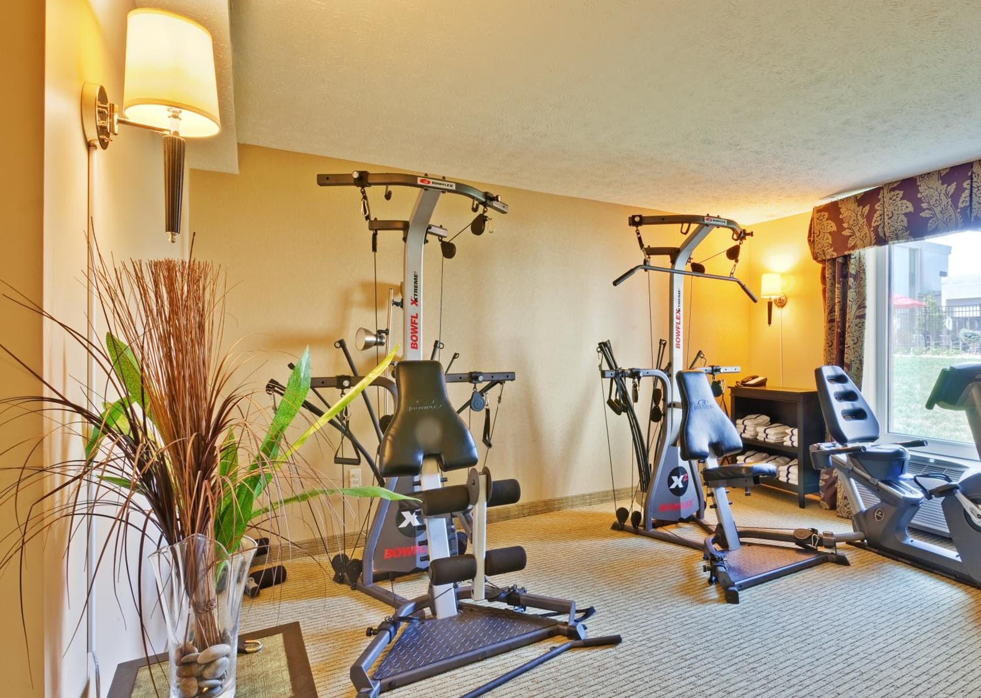 Holiday Inn Bloomington-University Area by IHG gallery photo in Bloomington, IN — image 9
