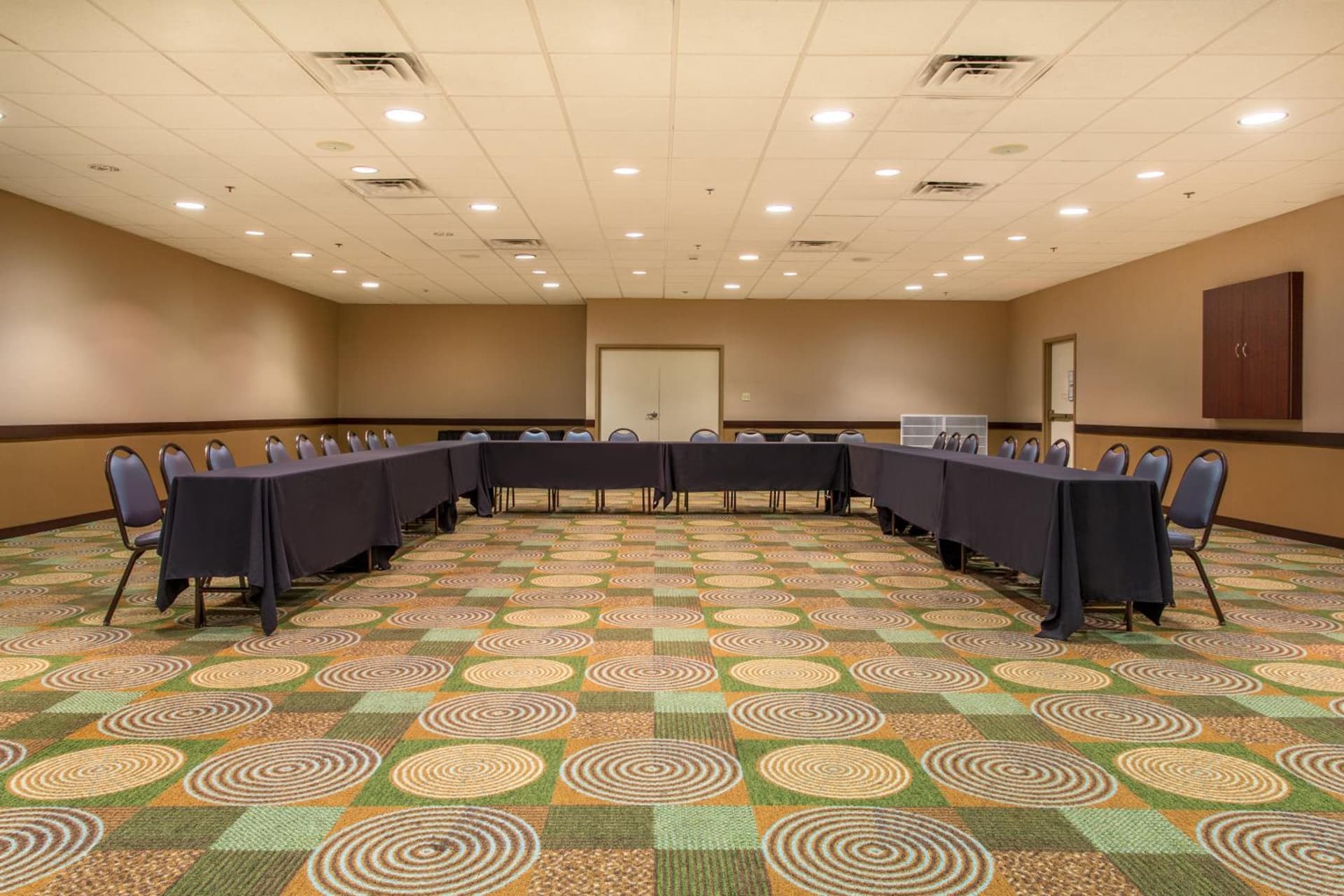Holiday Inn Bloomington-University Area by IHG gallery photo in Bloomington, IN — image 25
