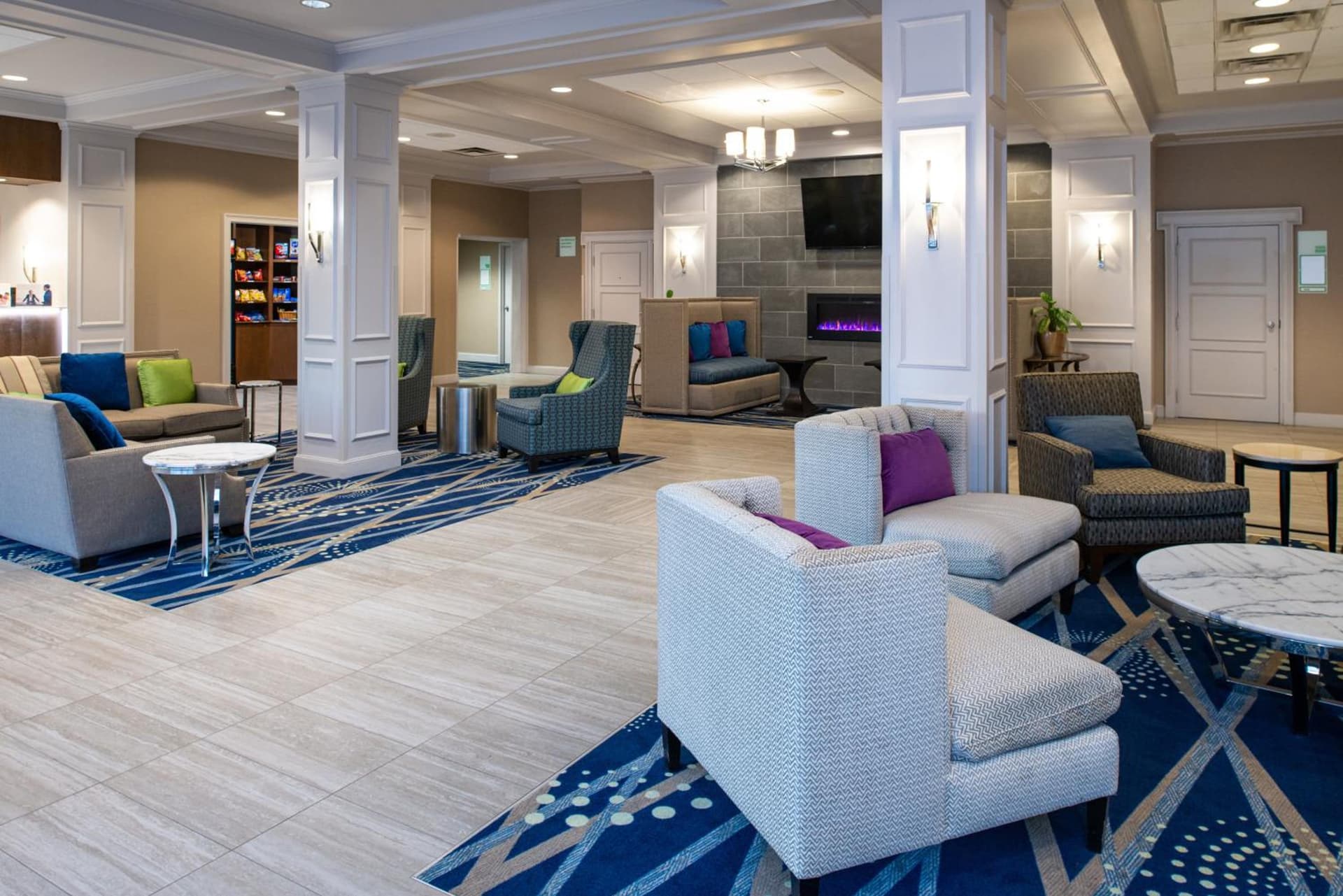 Doubletree By Hilton Concord Downtown gallery photo in Concord, NH — image 33