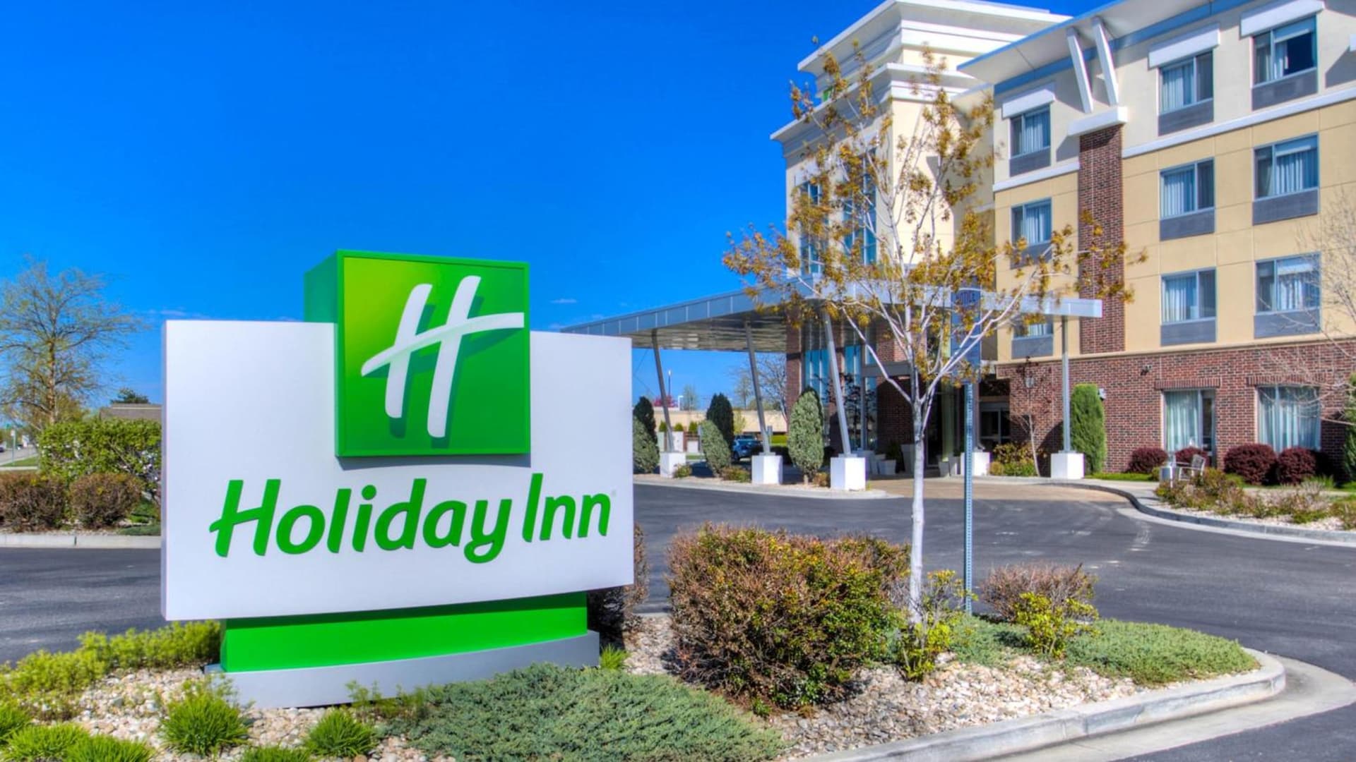 Holiday Inn Boise Airport by IHG featured exterior or lobby in Boise, ID — similar hotel