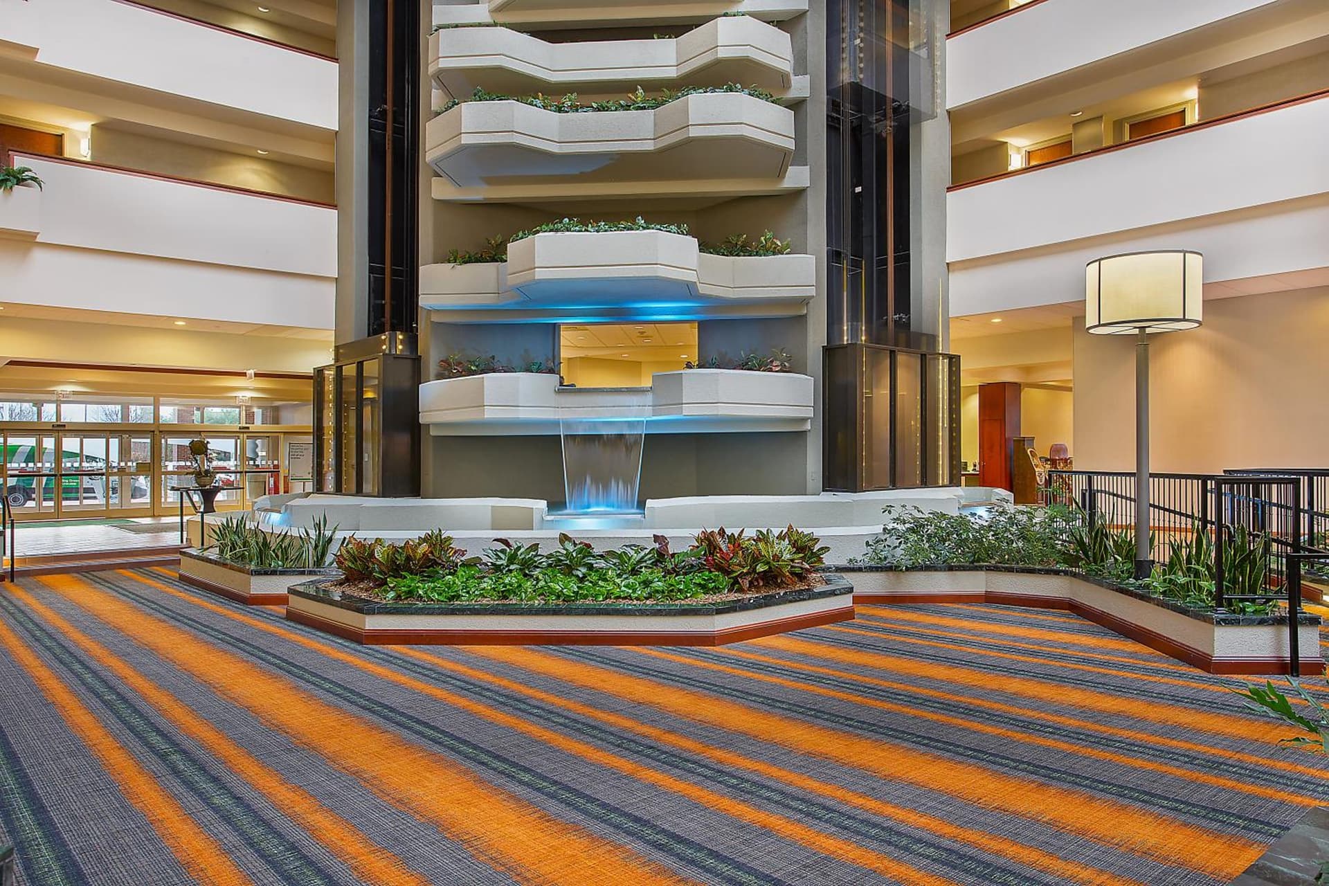Holiday Inn University Plaza-Bowling Green by IHG gallery photo in Bowling Green, KY — image 69