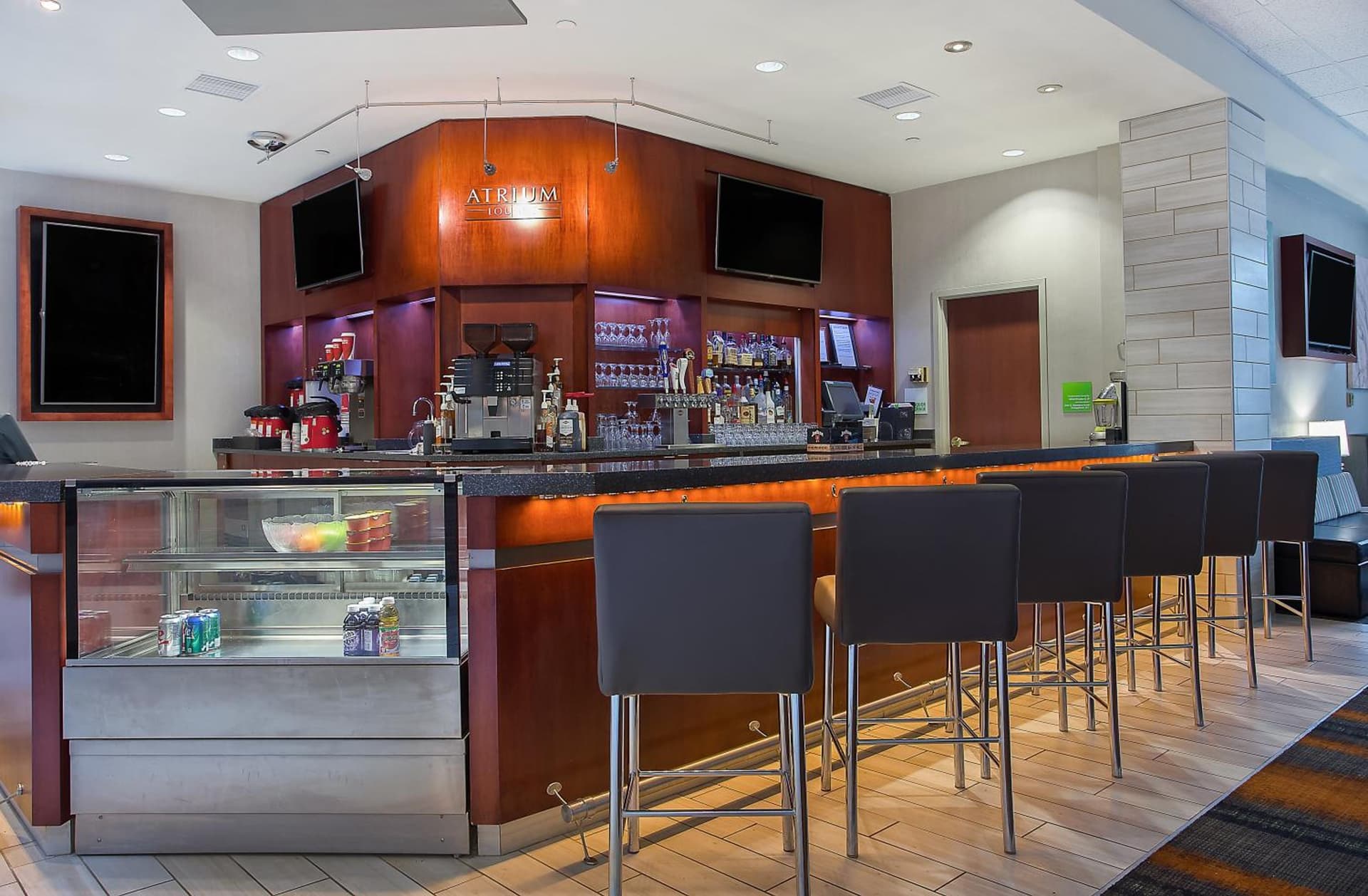 Holiday Inn University Plaza-Bowling Green by IHG gallery photo in Bowling Green, KY — image 52