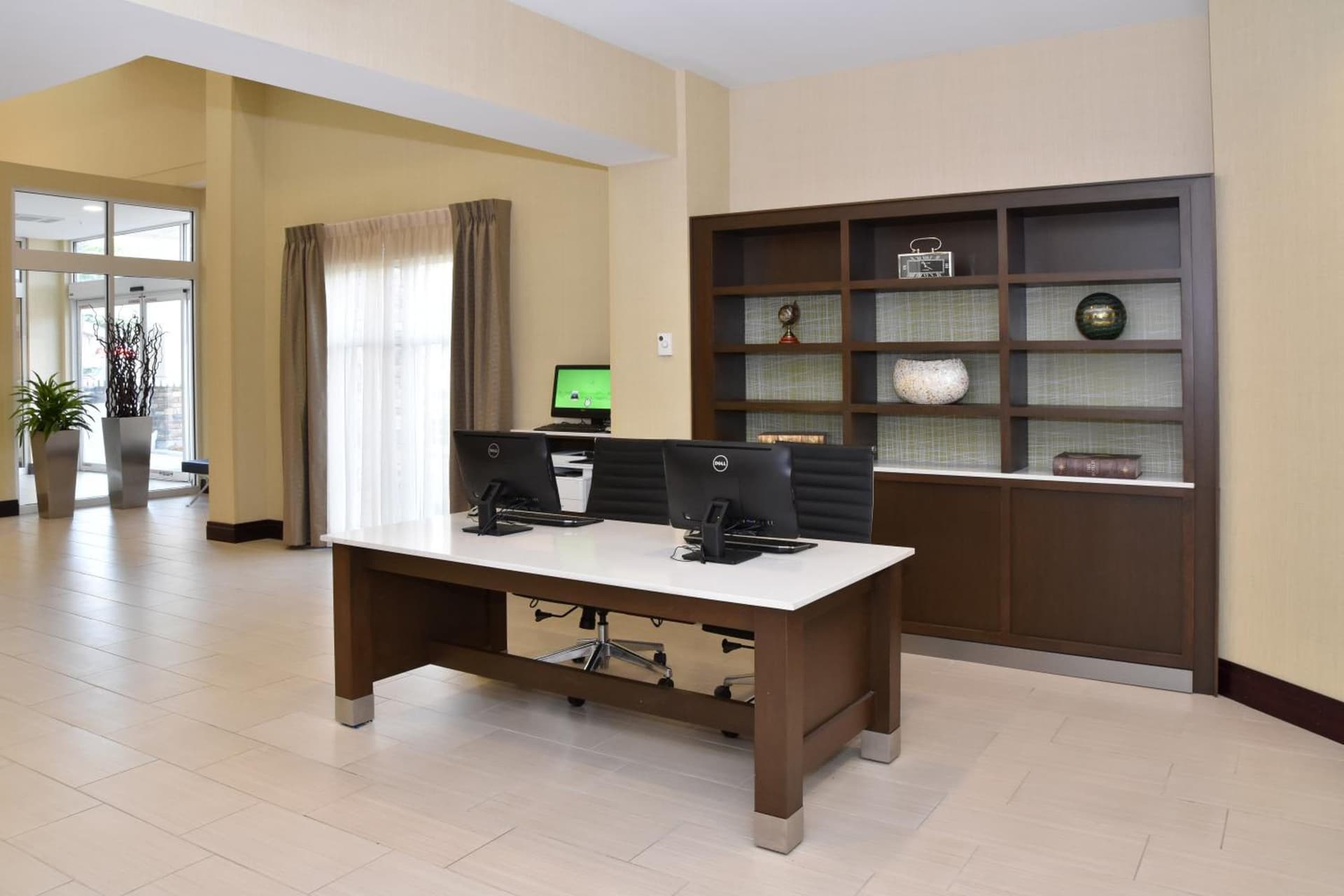 Holiday Inn Canton-Belden Village by IHG interior in Canton, OH — gallery photo 2
