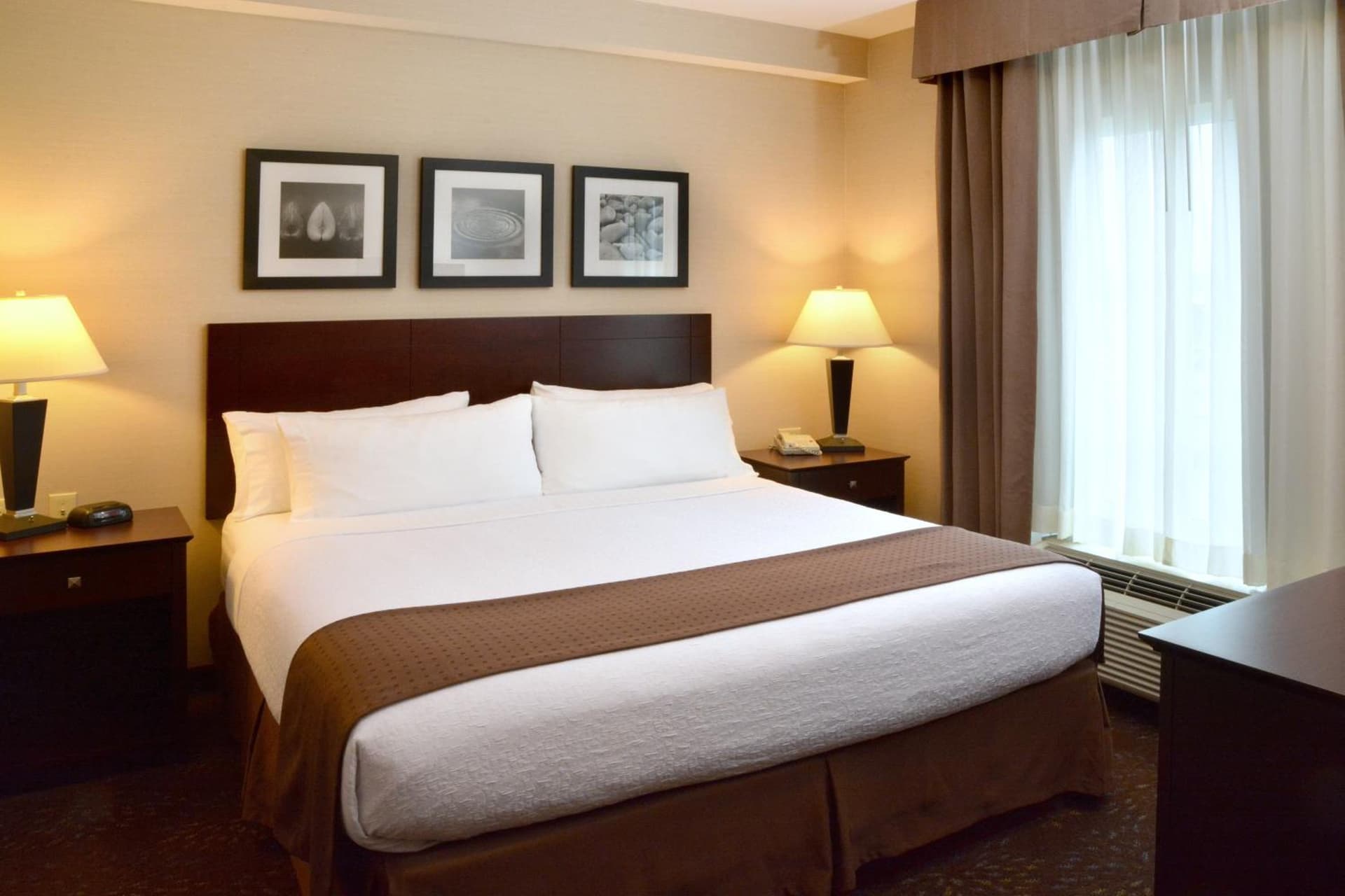 Holiday Inn Canton-Belden Village by IHG gallery photo in Canton, OH — image 56