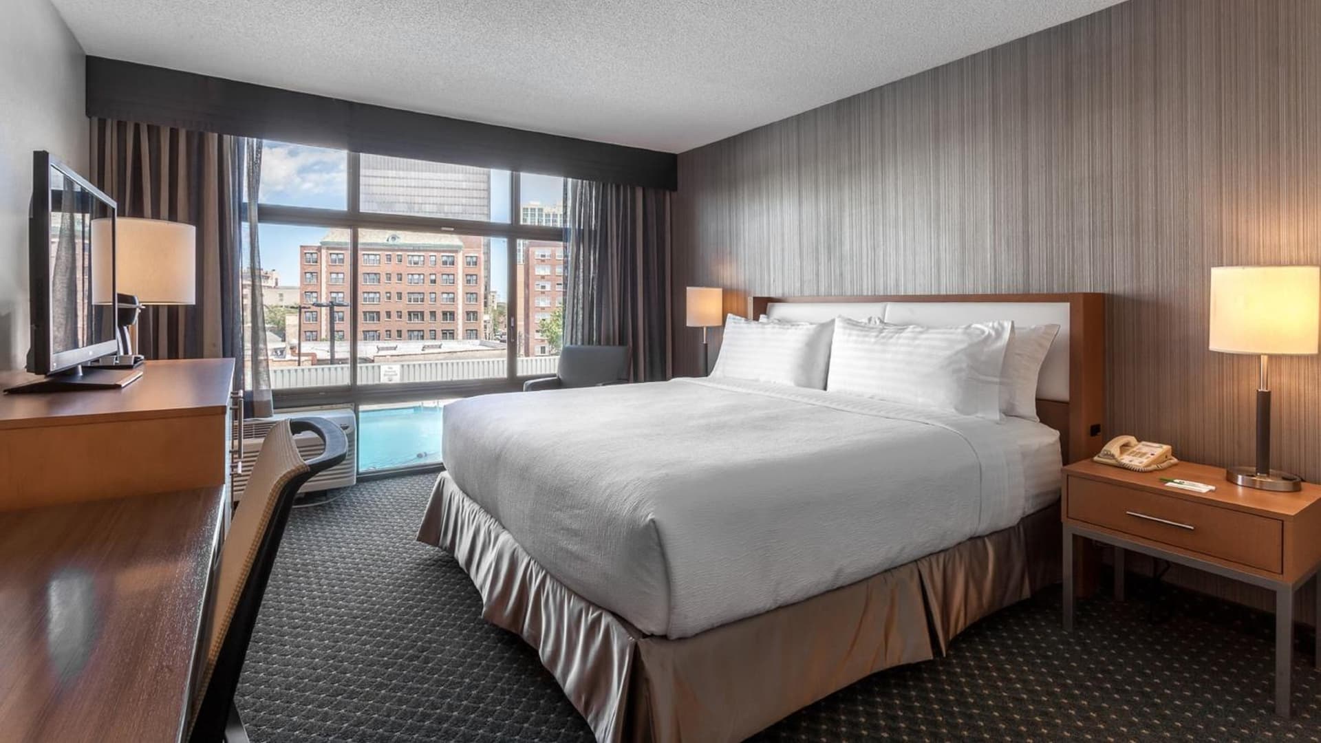 Holiday Inn Chicago North-Evanston by IHG gallery photo in Evanston, IL — image 25