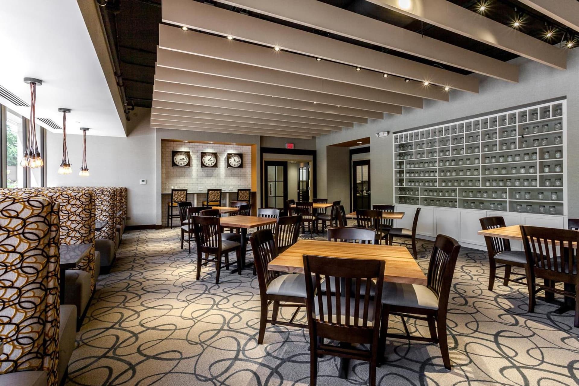 Holiday Inn Chicago North-Evanston by IHG gallery photo in Evanston, IL — image 15