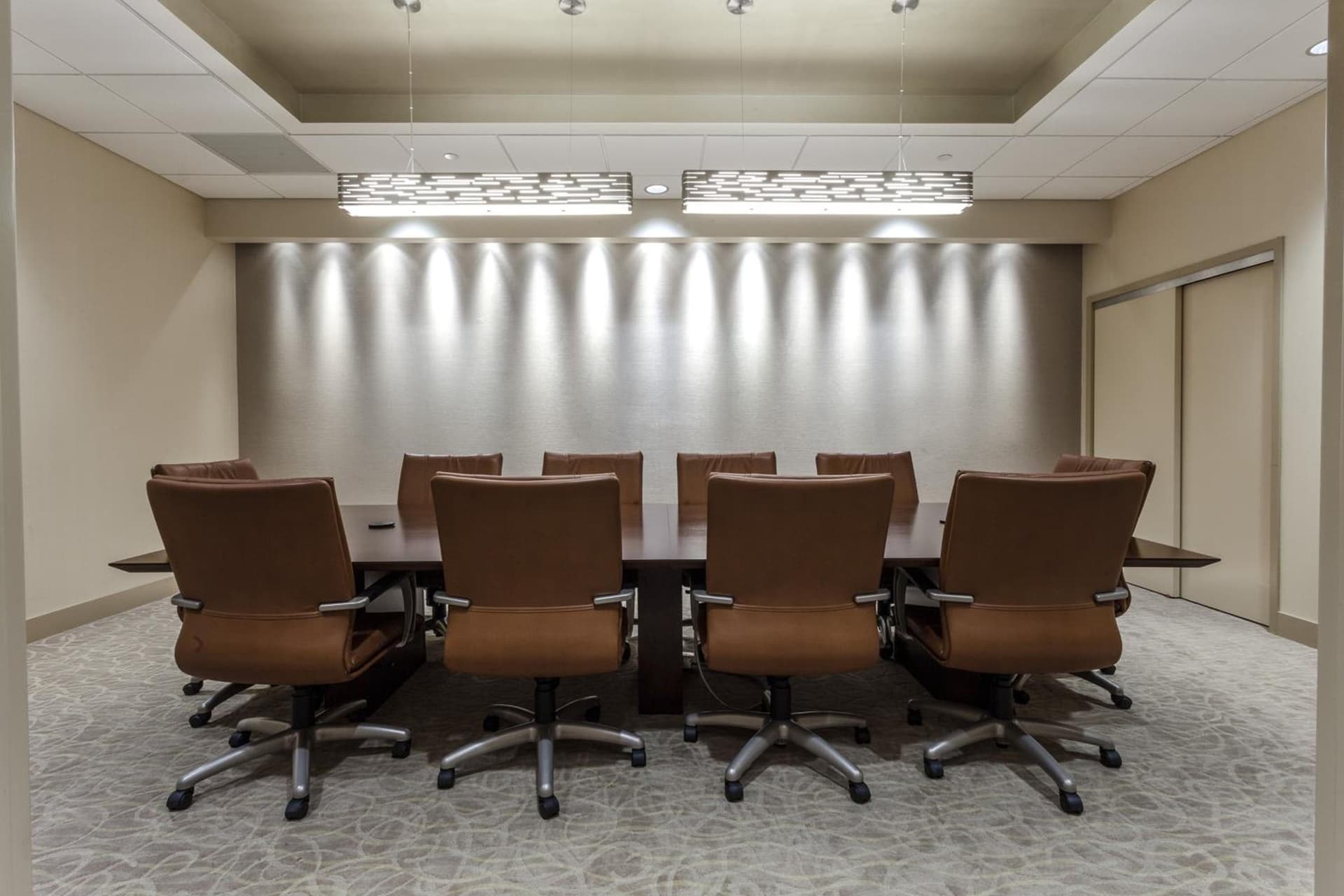 Holiday Inn Chicago North-Evanston by IHG property views in Evanston, IL — gallery photo 3