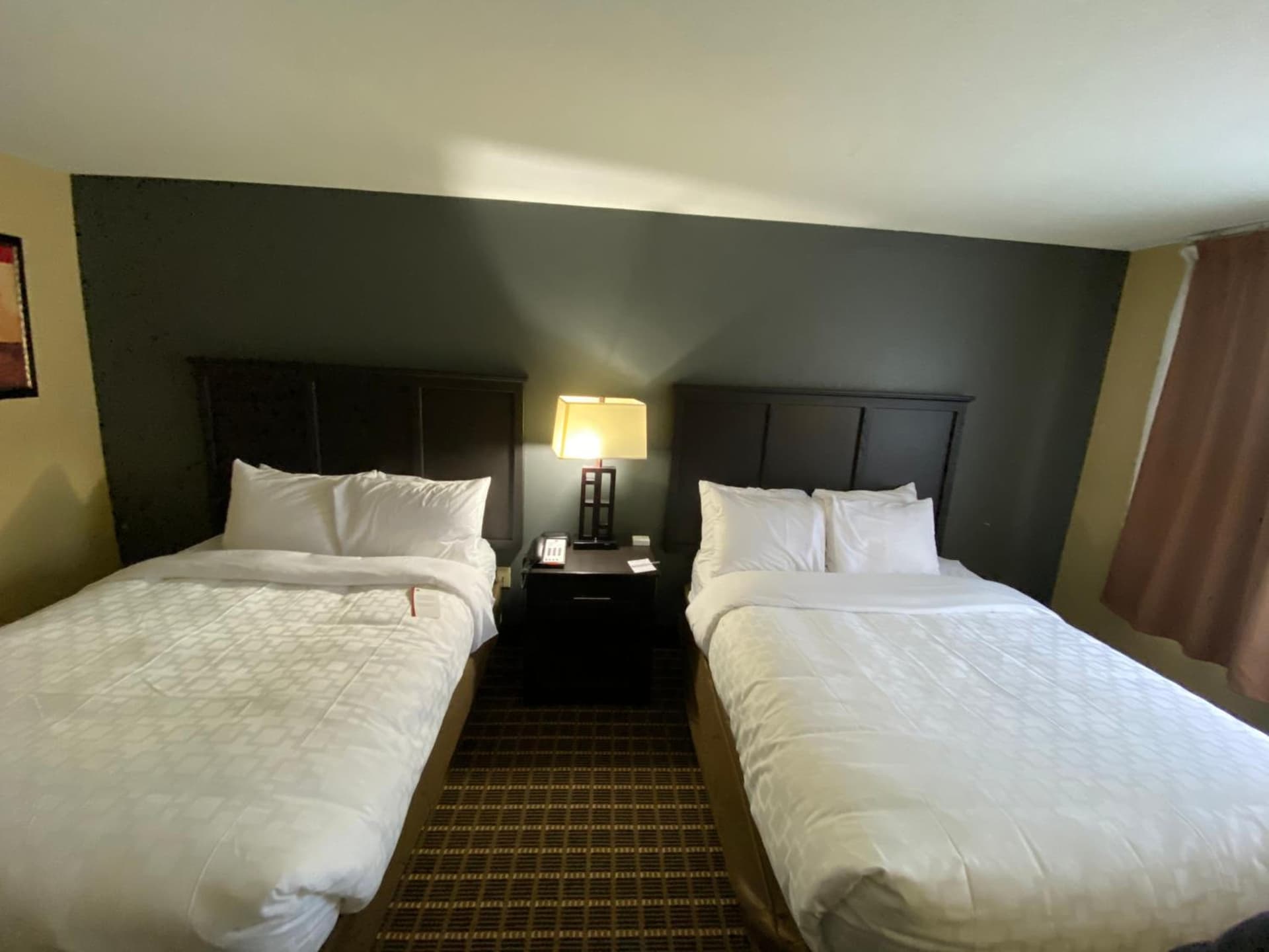 Days Inn & Suites by Wyndham Norton Shores/Muskegon gallery photo in Muskegon, MI — image 79