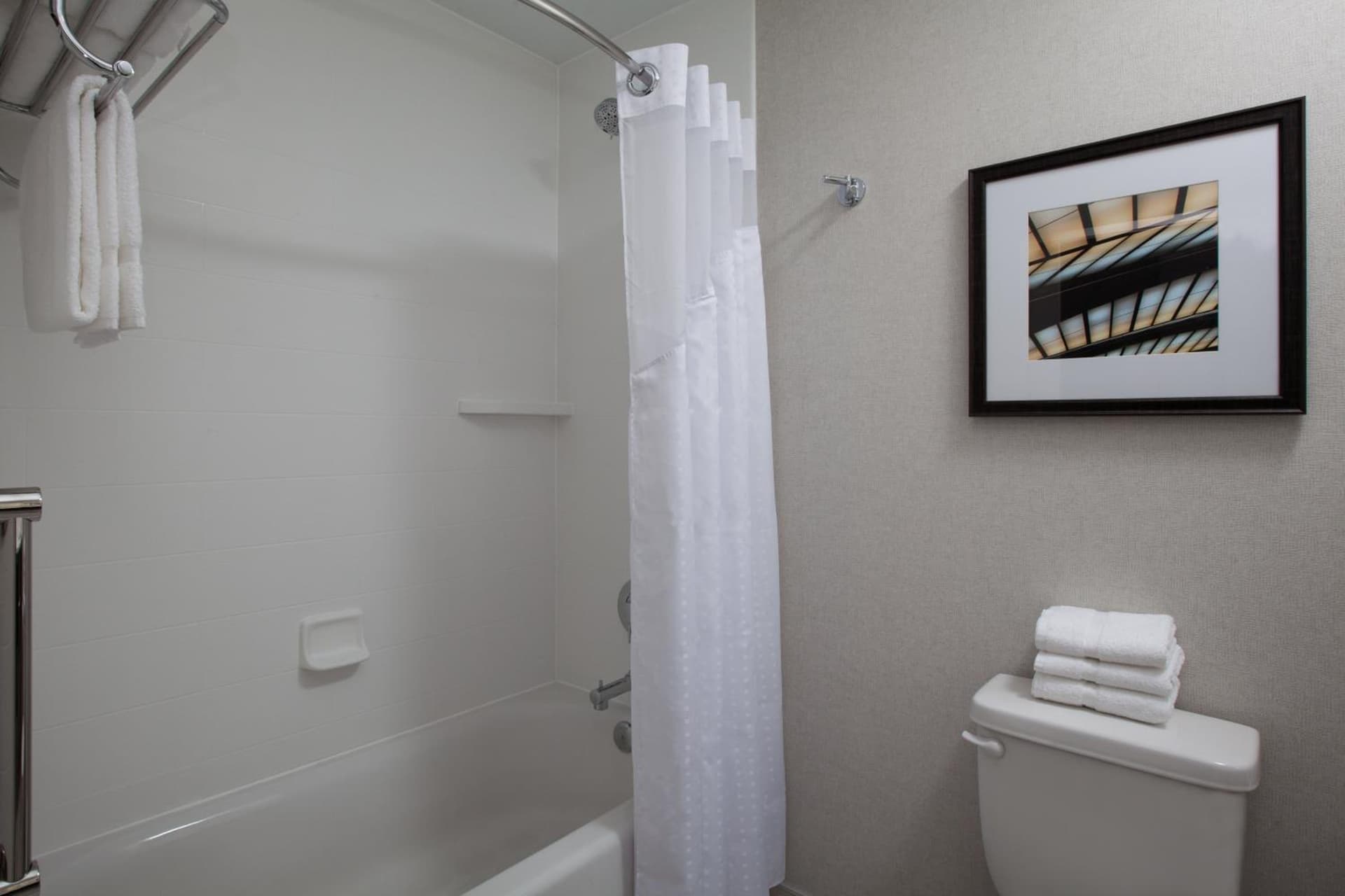 Holiday Inn Cleveland Clinic by IHG gallery photo in Cleveland, OH — image 41