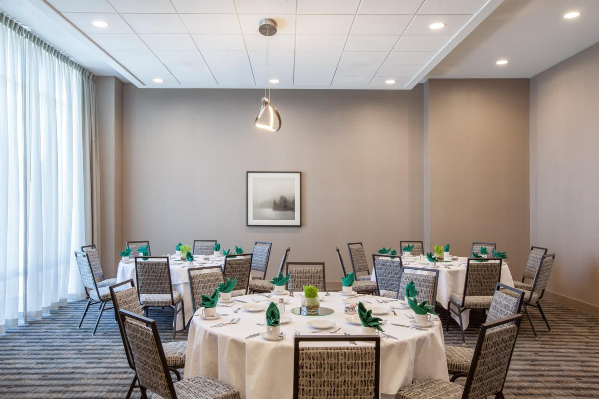 Holiday Inn Cleveland Clinic by IHG gallery photo in Cleveland, OH — image 43
