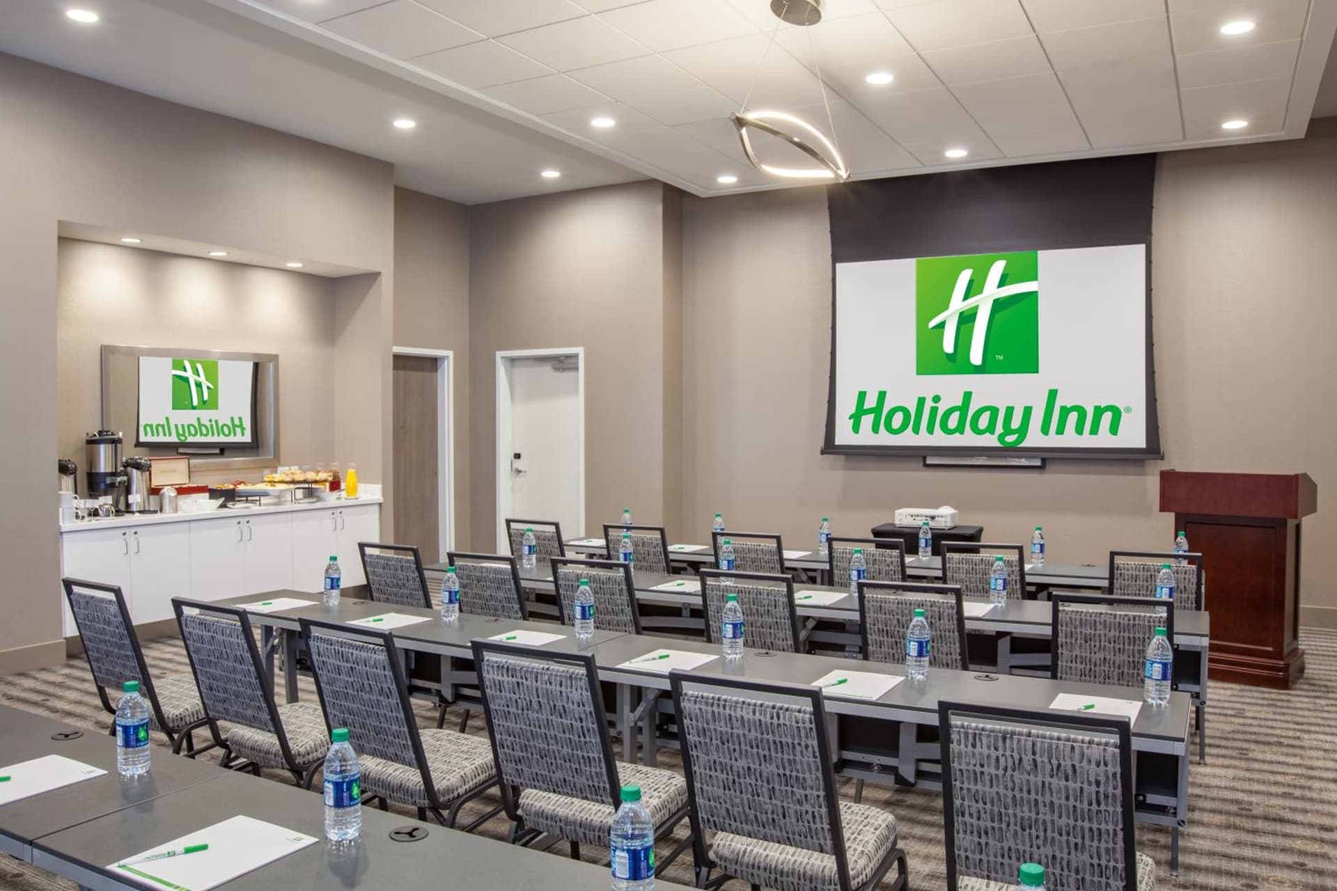 Holiday Inn Cleveland Clinic by IHG gallery photo in Cleveland, OH — image 15