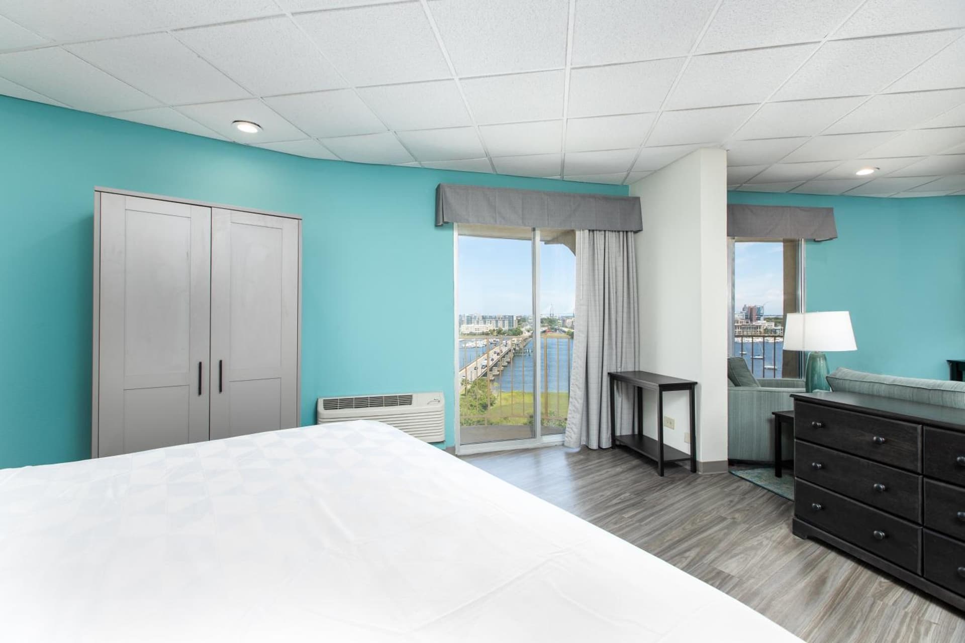 Holiday Inn Charleston-Riverview by IHG gallery photo in Charleston, SC — image 11