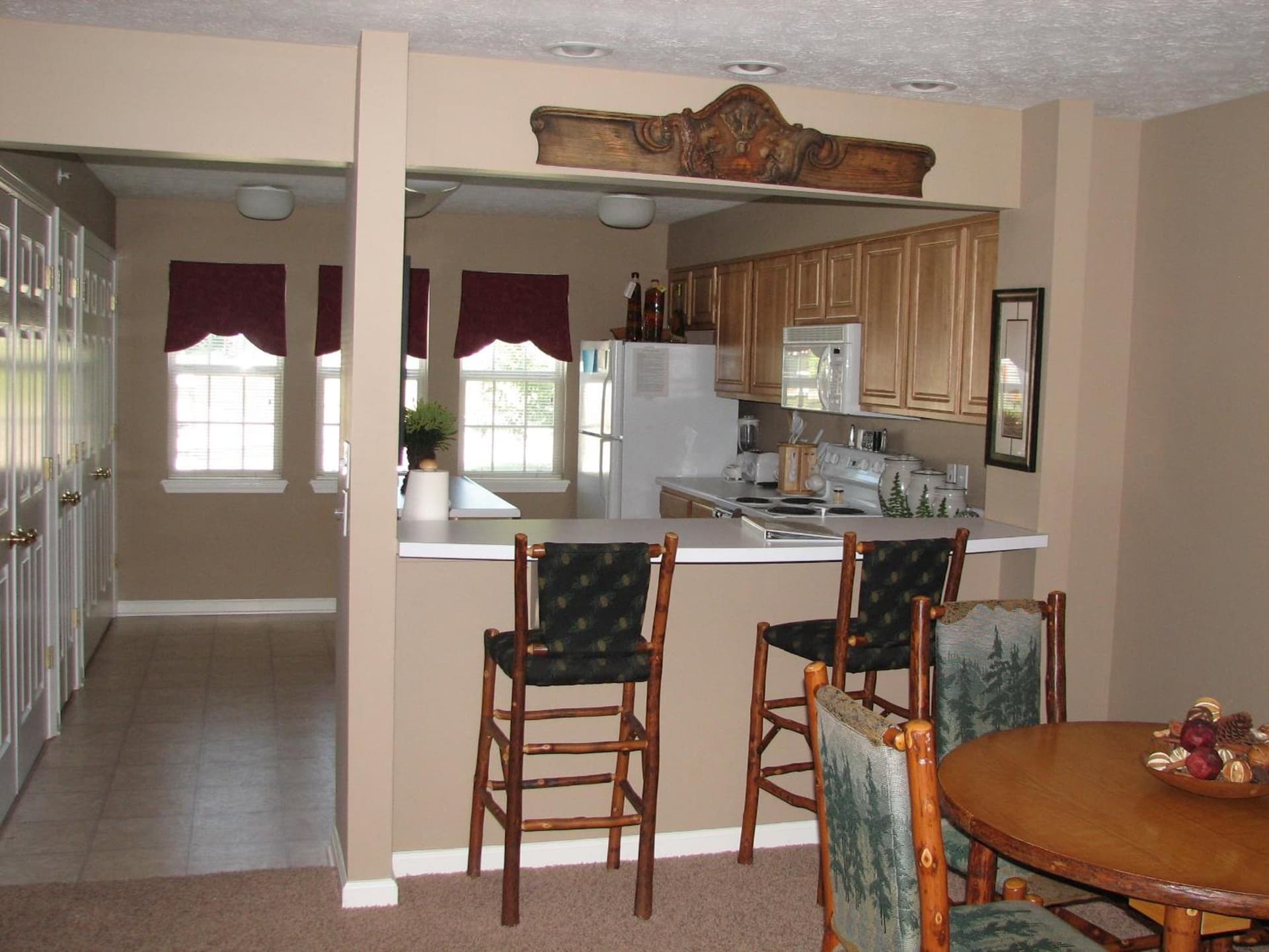 Salt Creek Golf Retreat property views in Nashville, IN — gallery photo 3