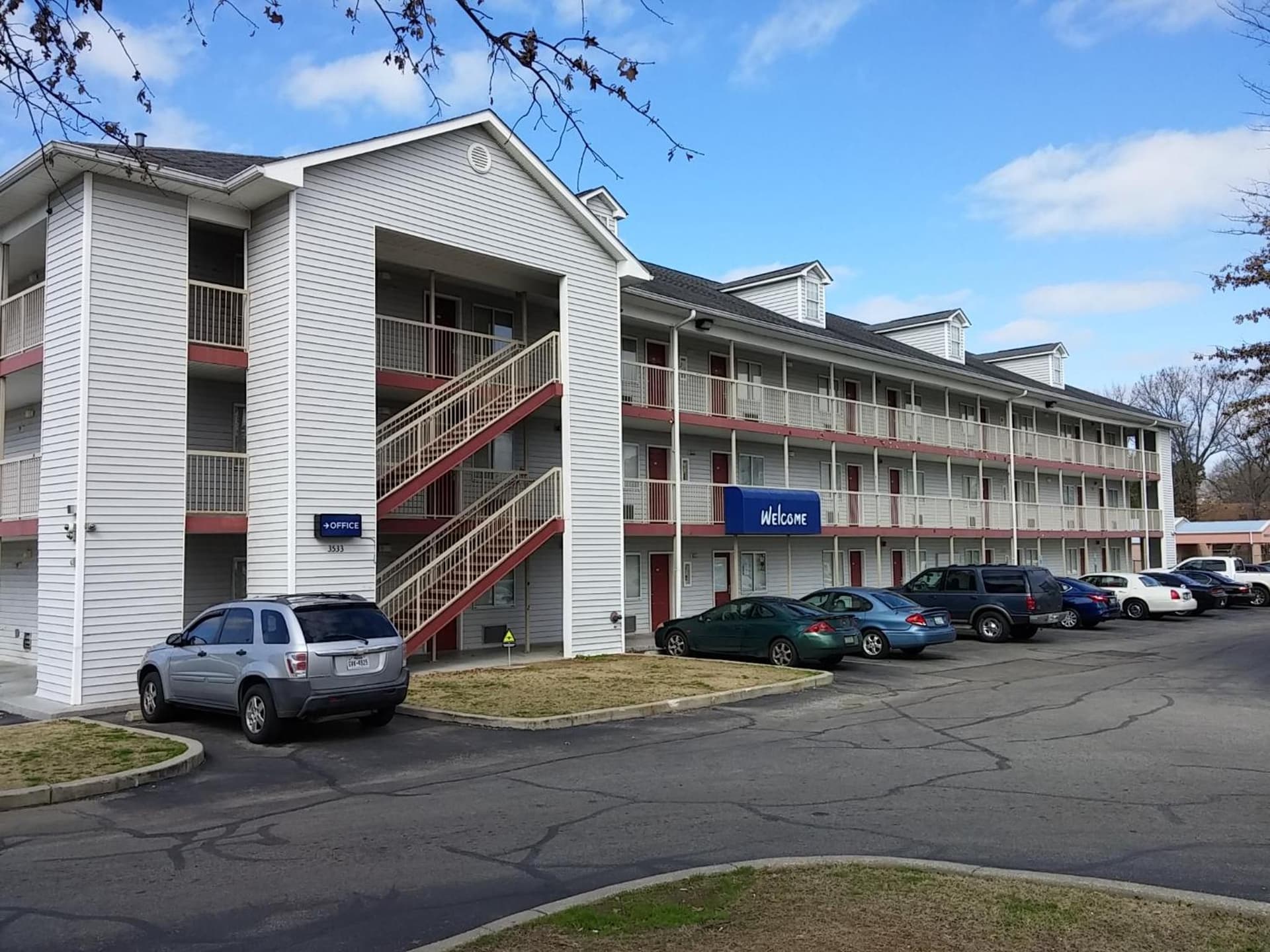 InTown Suites Extended Stay Memphis TN - Hickory Hill featured exterior or lobby in Memphis, TN — similar hotel
