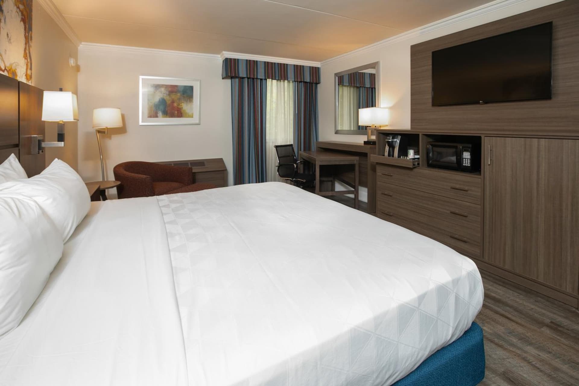 Wyndham Executive Center Columbia gallery photo in Columbia, MO — image 13