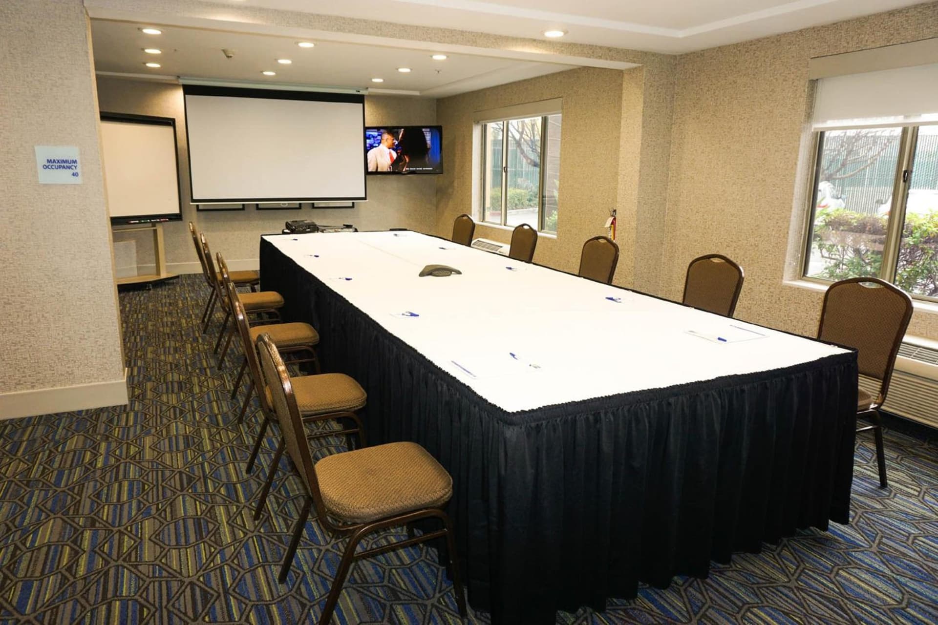 Holiday Inn Express Fremont - Milpitas Central by IHG gallery photo in Fremont, CA — image 17