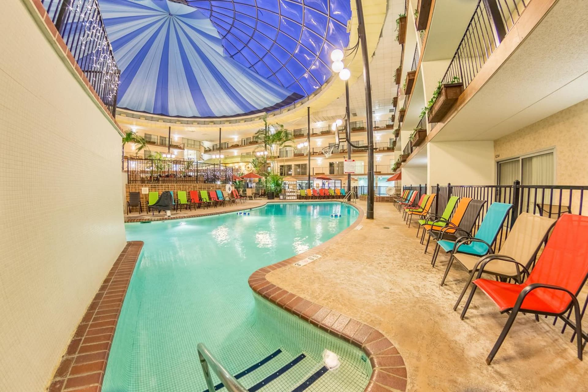 Holiday Inn Des Moines-Airport Conf Center by IHG gallery photo in Des Moines, IA — image 18