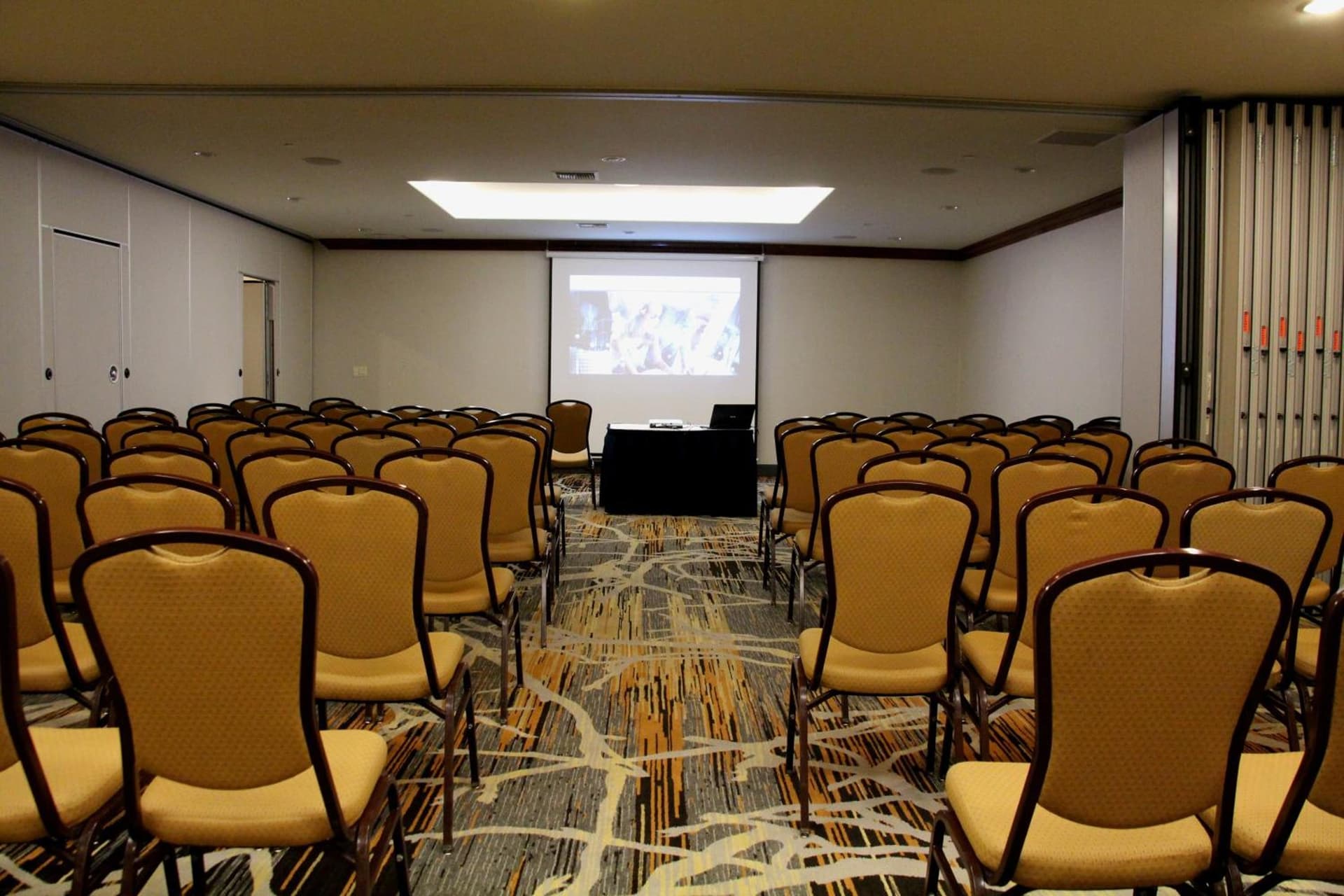 Holiday Inn Denver Lakewood by IHG gallery photo in Lakewood, CO — image 45