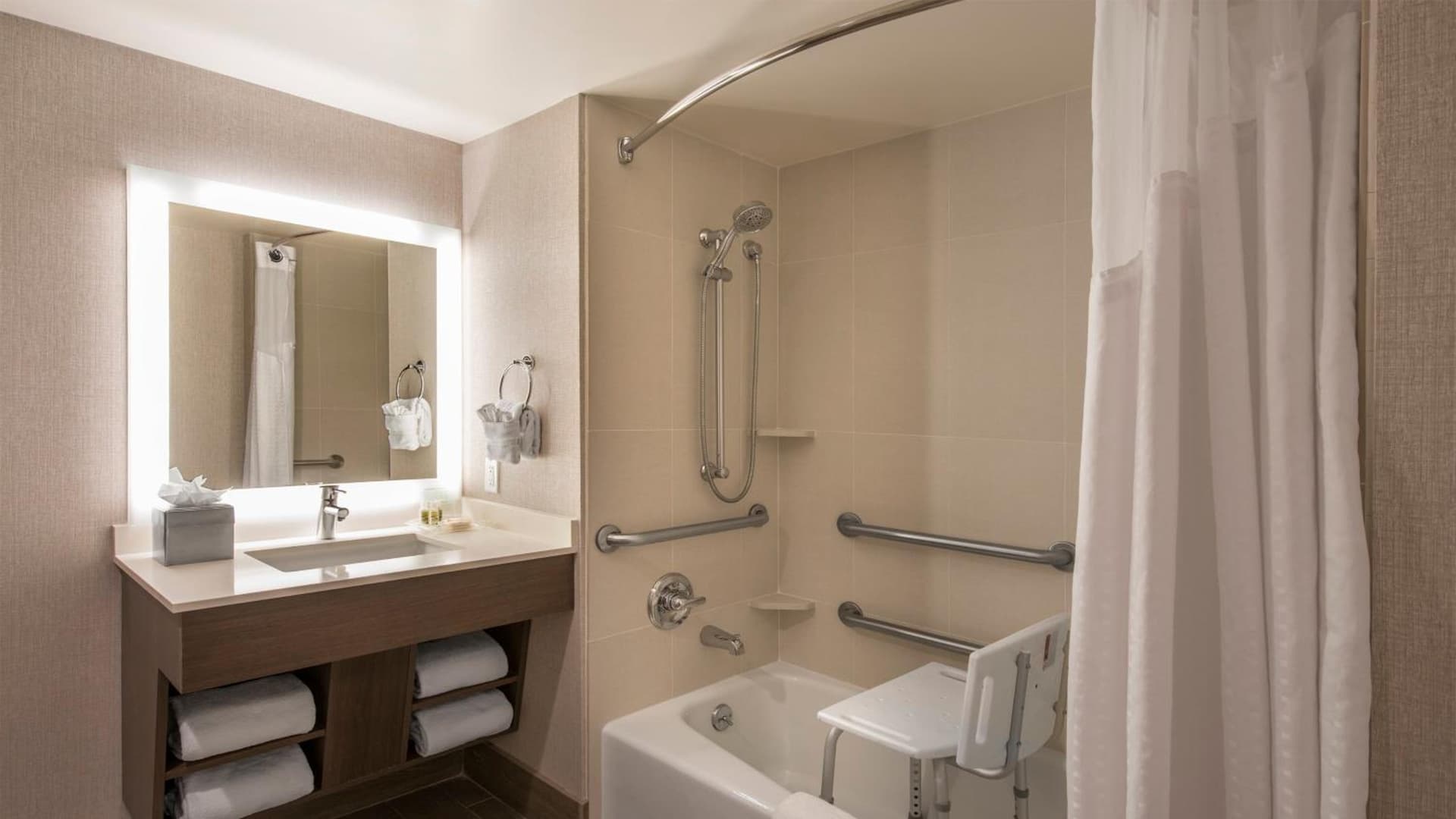 Holiday Inn Denver Lakewood by IHG gallery photo in Lakewood, CO — image 29