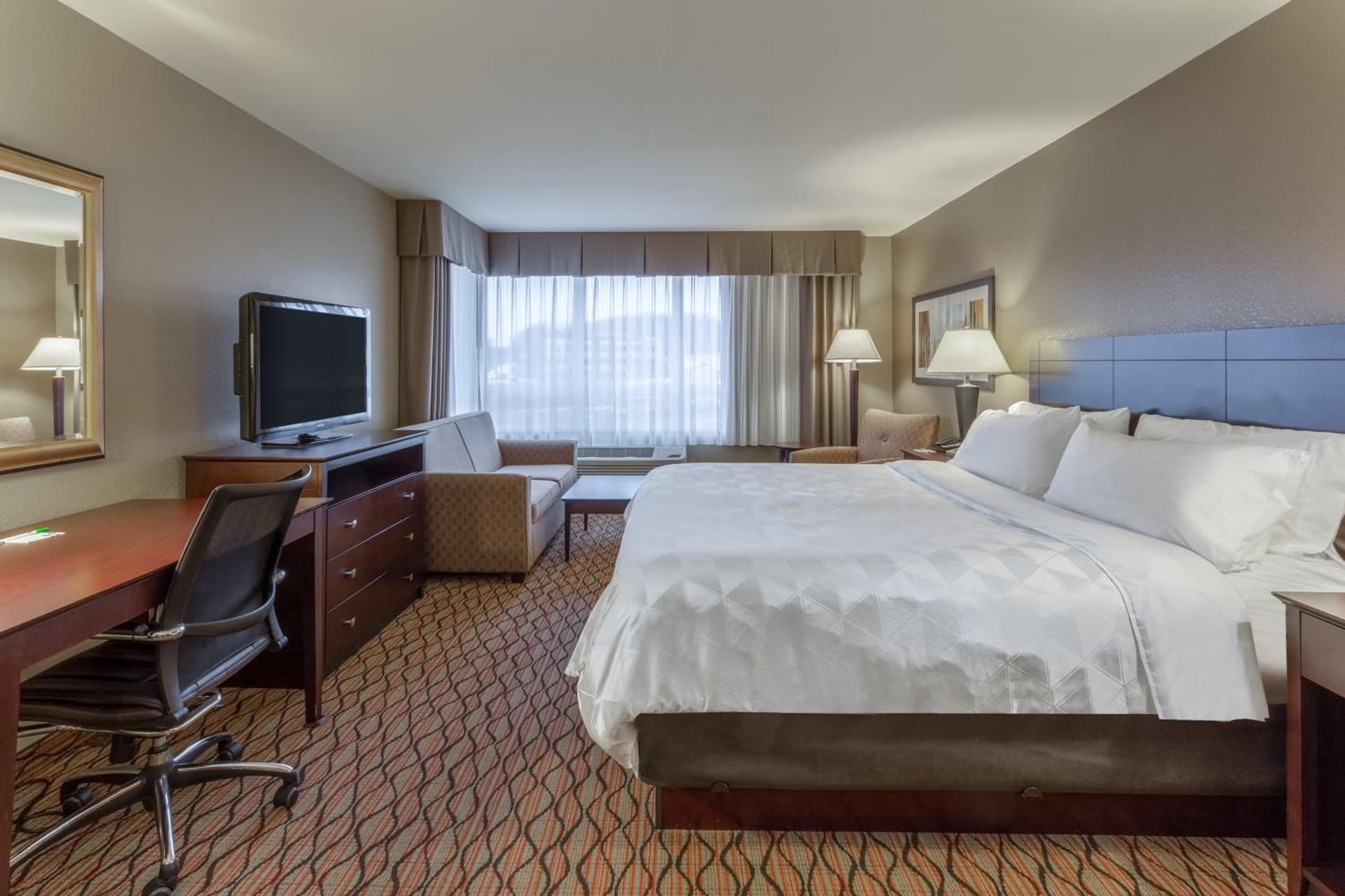 Holiday Inn Eau Claire South I-94 by IHG gallery photo in Eau Claire, WI — image 81