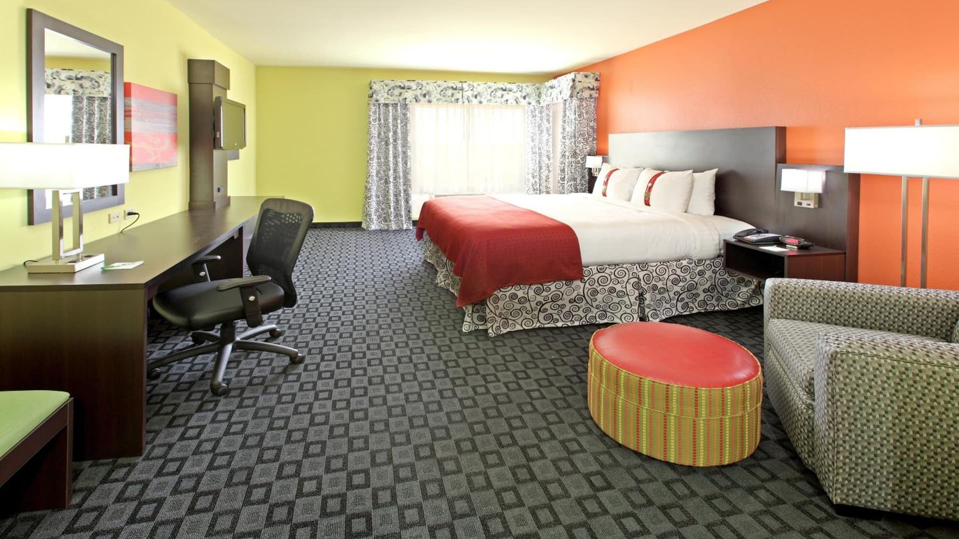 Holiday Inn Garland by IHG gallery photo in Garland, TX — image 14