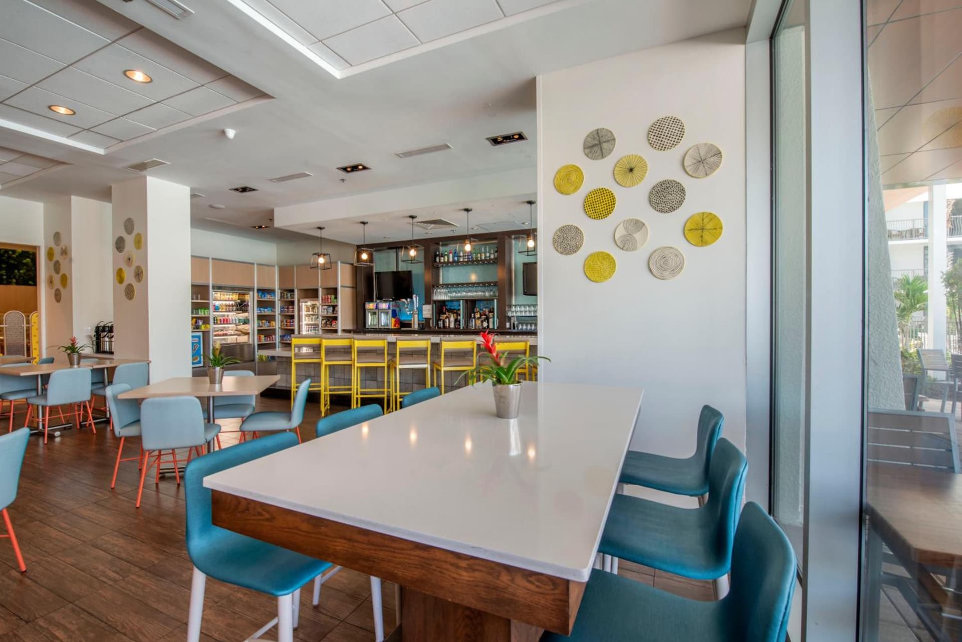 Holiday Inn Orlando – Disney Springs® Area by IHG gallery photo in Orlando, FL — image 47