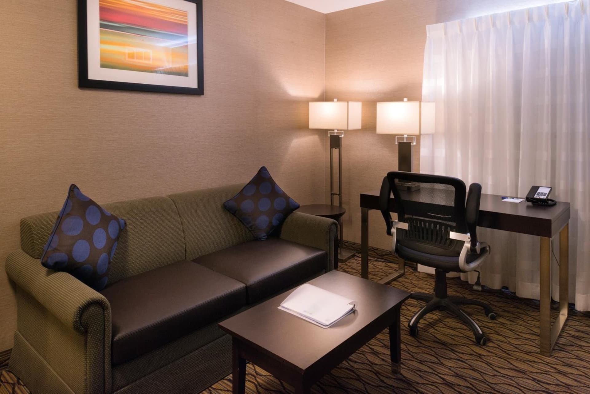 Holiday Inn Express & Suites Pasadena - Los Angeles by IHG gallery photo in Pasadena, CA — image 68