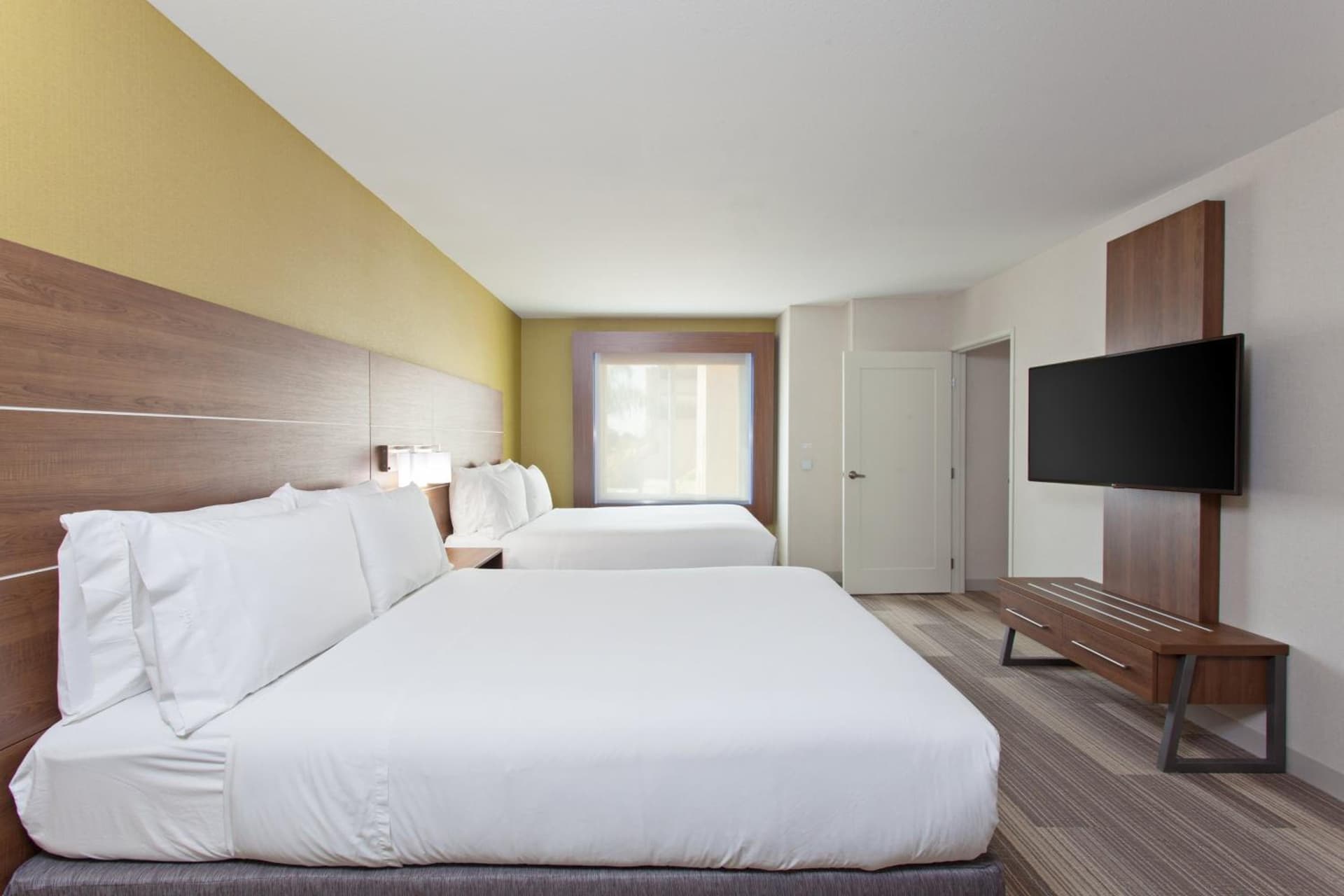 Holiday Inn Express & Suites Pasadena - Los Angeles by IHG gallery photo in Pasadena, CA — image 45