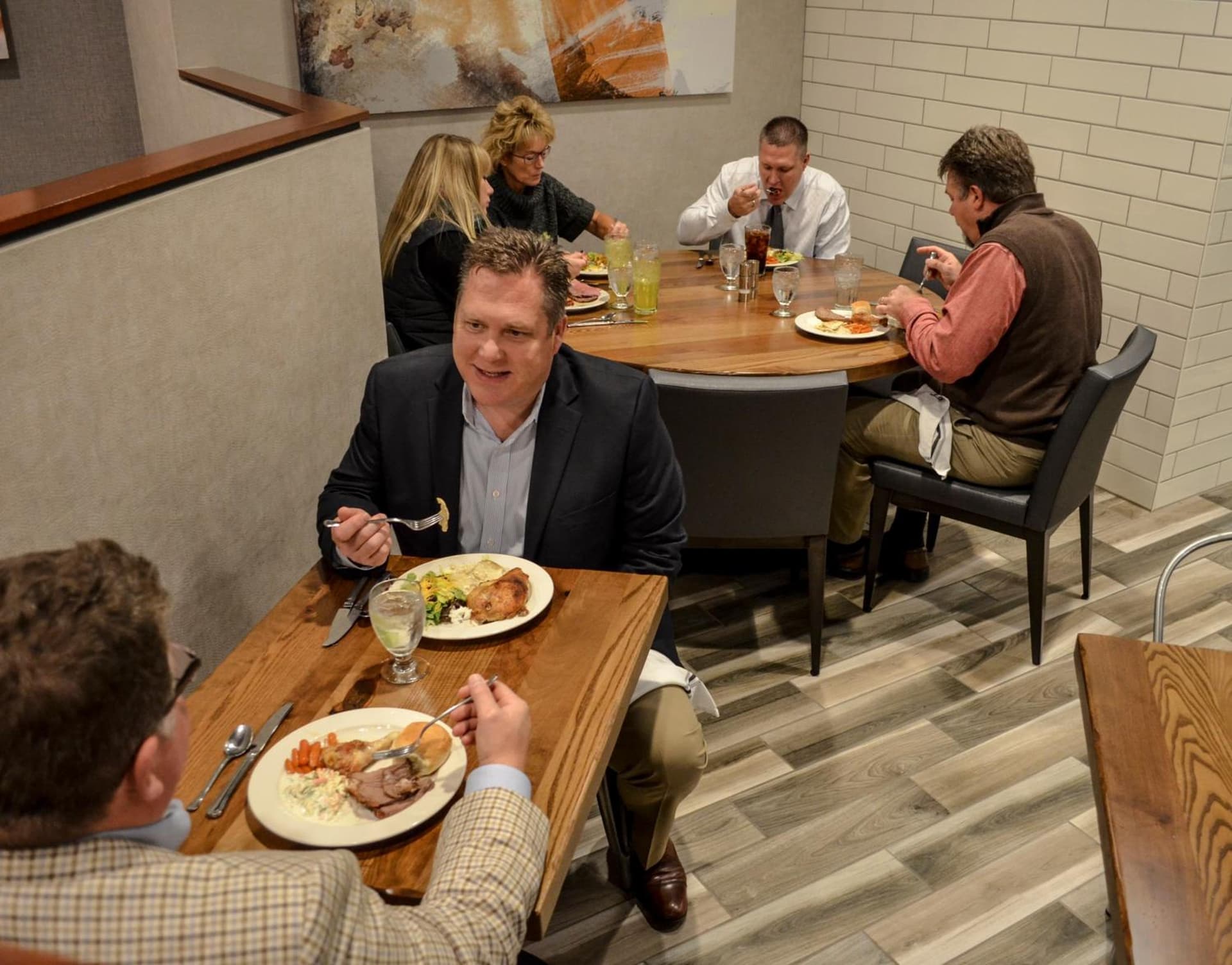 Holiday Inn Fargo by IHG gallery photo in Fargo, ND — image 75