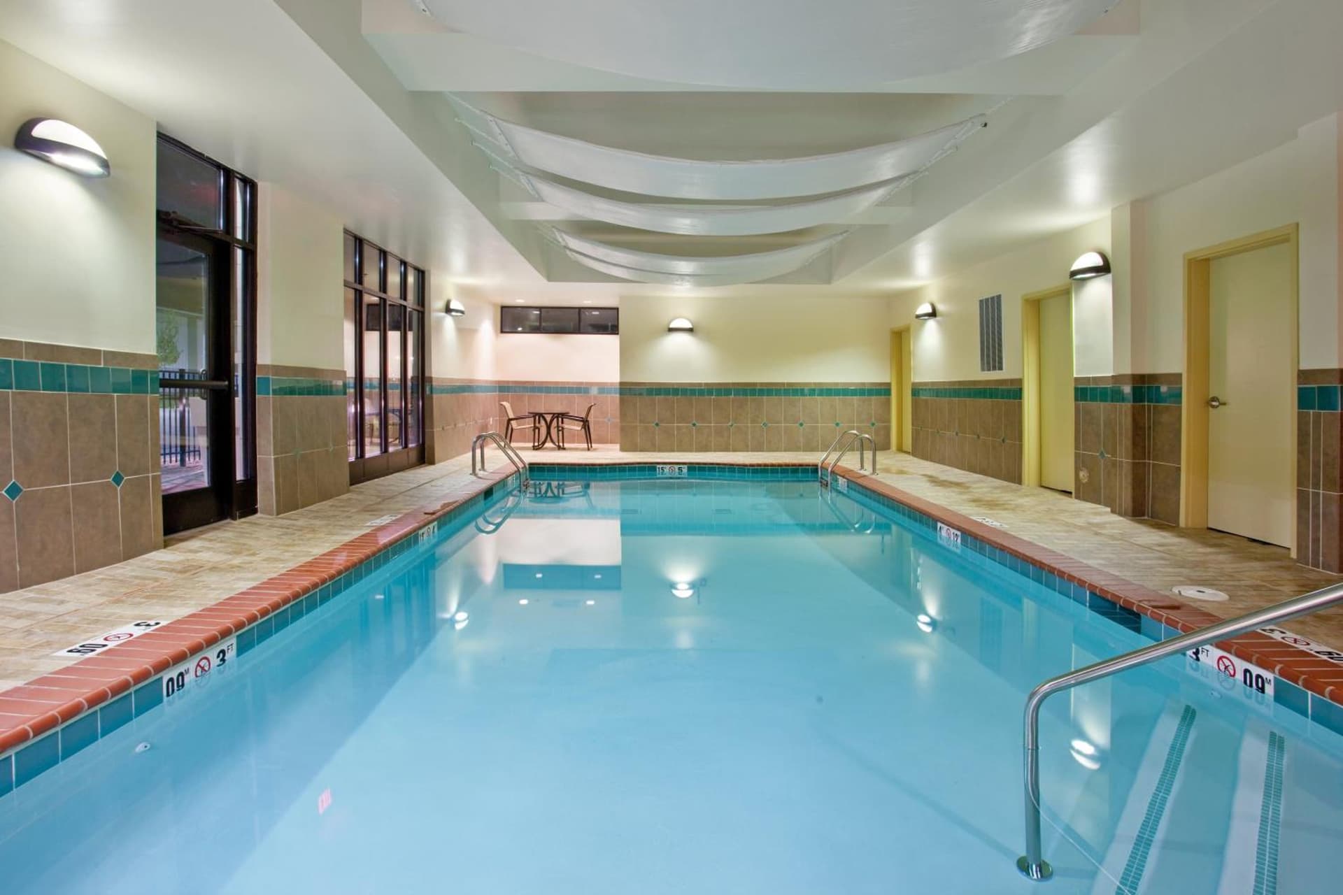 Holiday Inn Saint Louis-Fairview Heights by IHG interior in Fairview Heights, IL — gallery photo 2