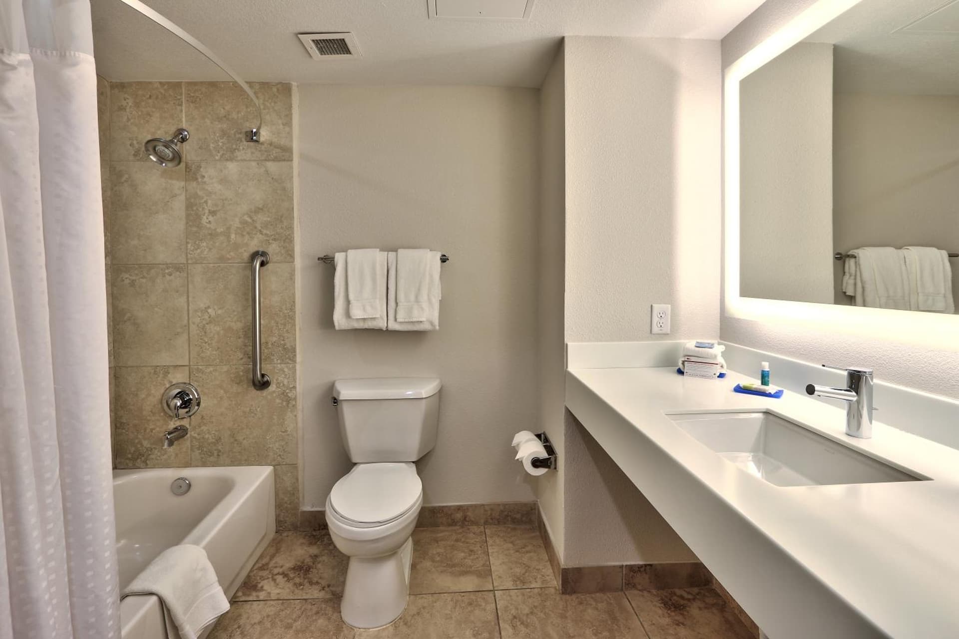Holiday Inn Express & Suites Albuquerque Historic Old Town by IHG gallery photo in Albuquerque, NM — image 23