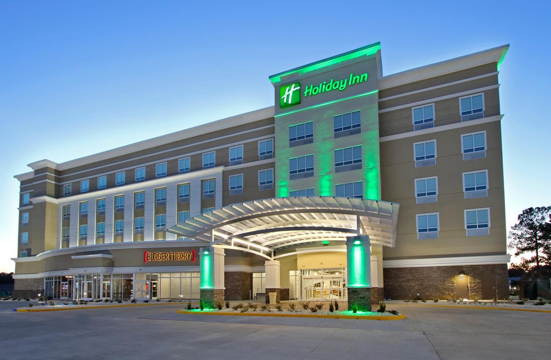 Holiday Inn Hattiesburg - North by IHG featured exterior or lobby in Hattiesburg, MS — similar hotel